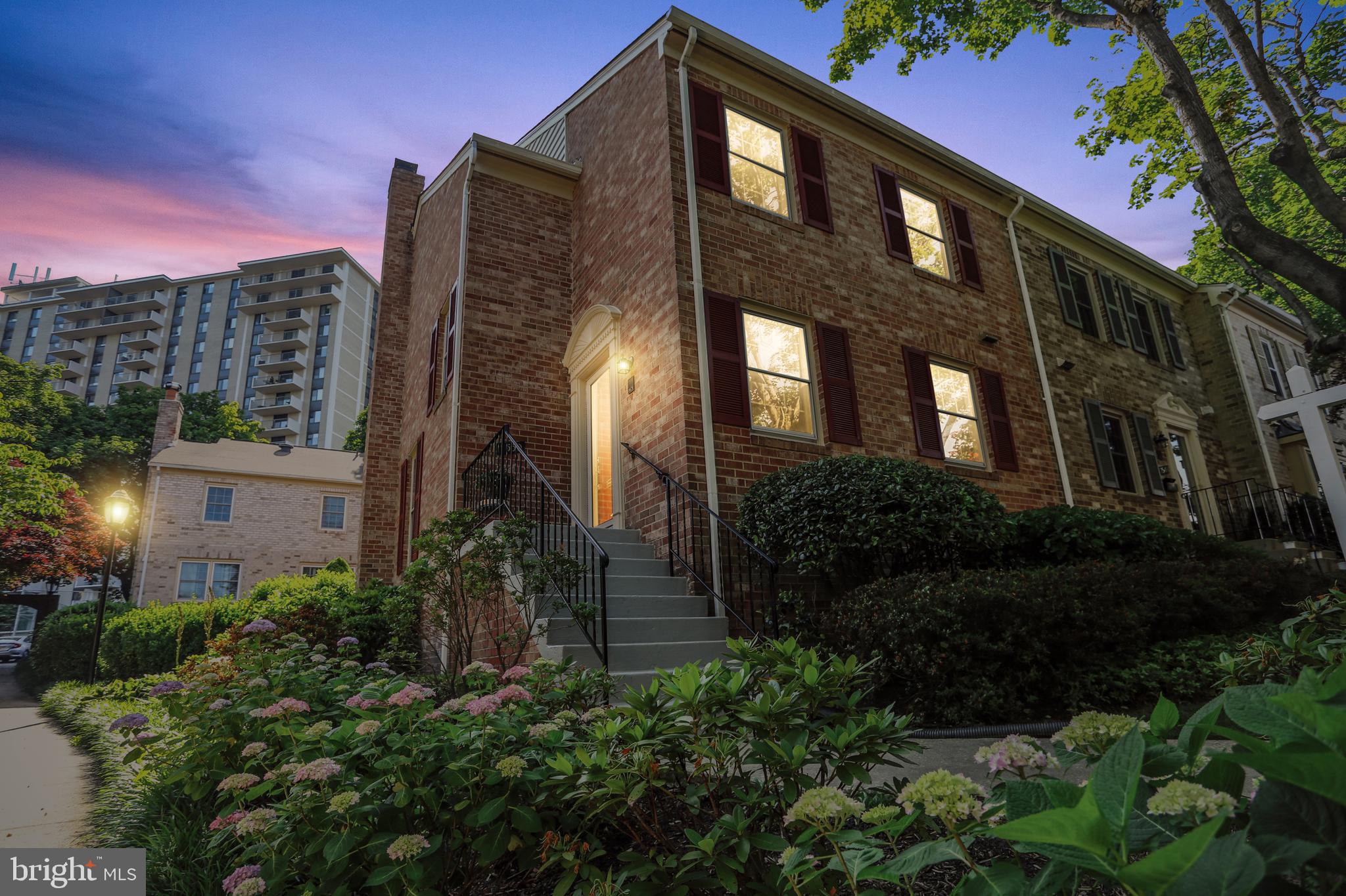 WESTLAKE PARK - Residential
