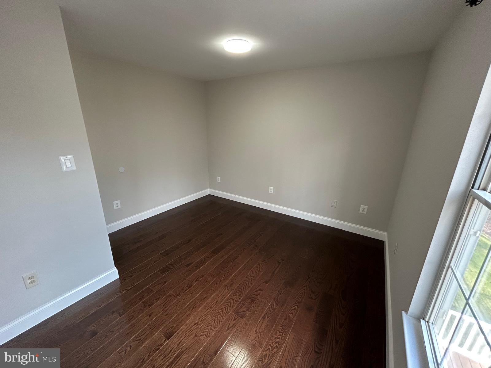 JAMES CREEK - Residential