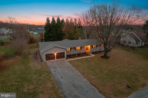 231 HICKORY DALE DRIVE DOVER DE 19901