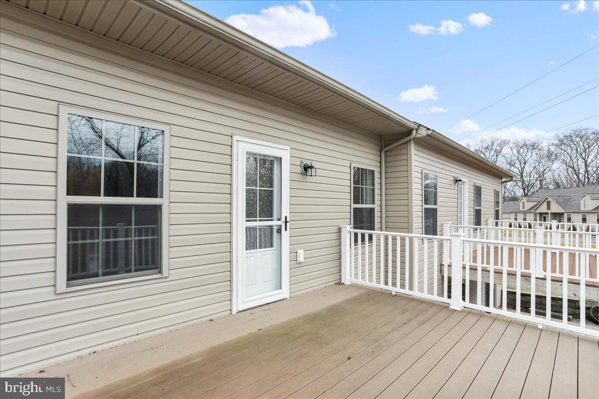 QUAIL RUN CONDOS - Residential