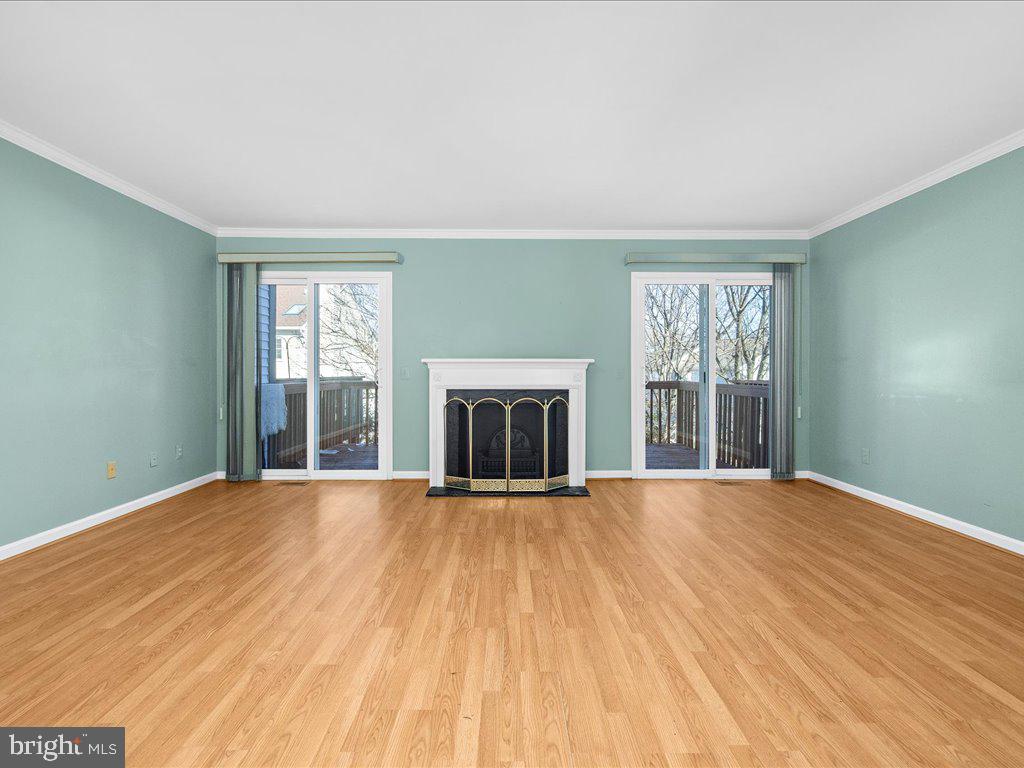 SEVEN OAKS - Residential