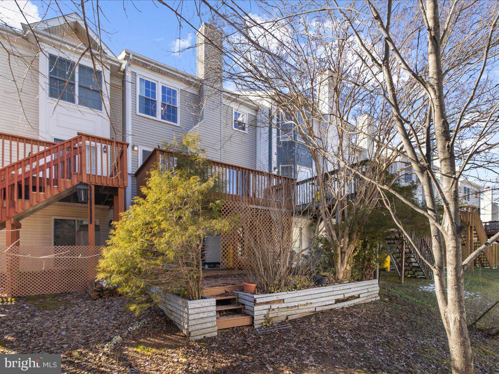 SEVEN OAKS - Residential