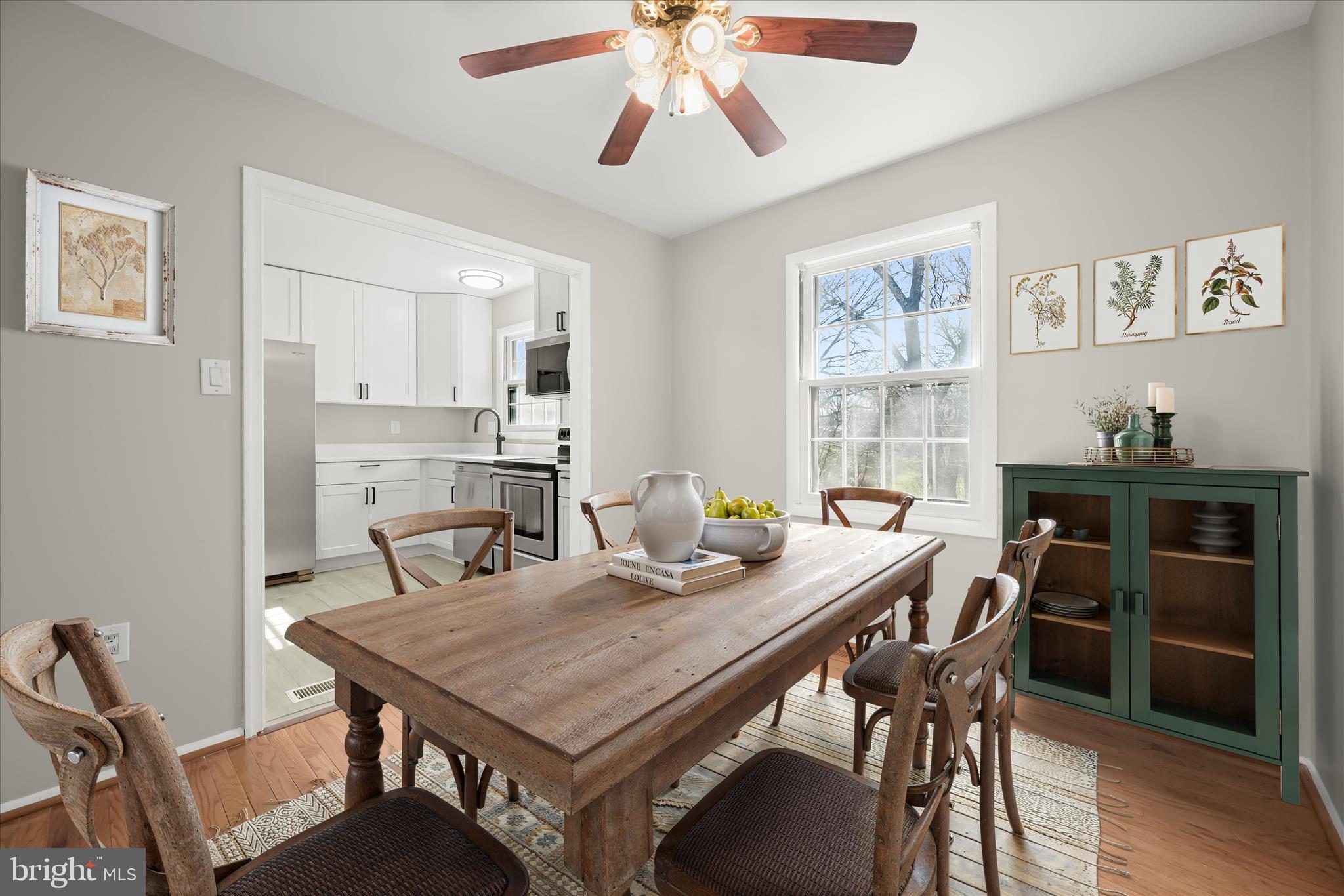 FOUR SEASONS ESTATES - Residential