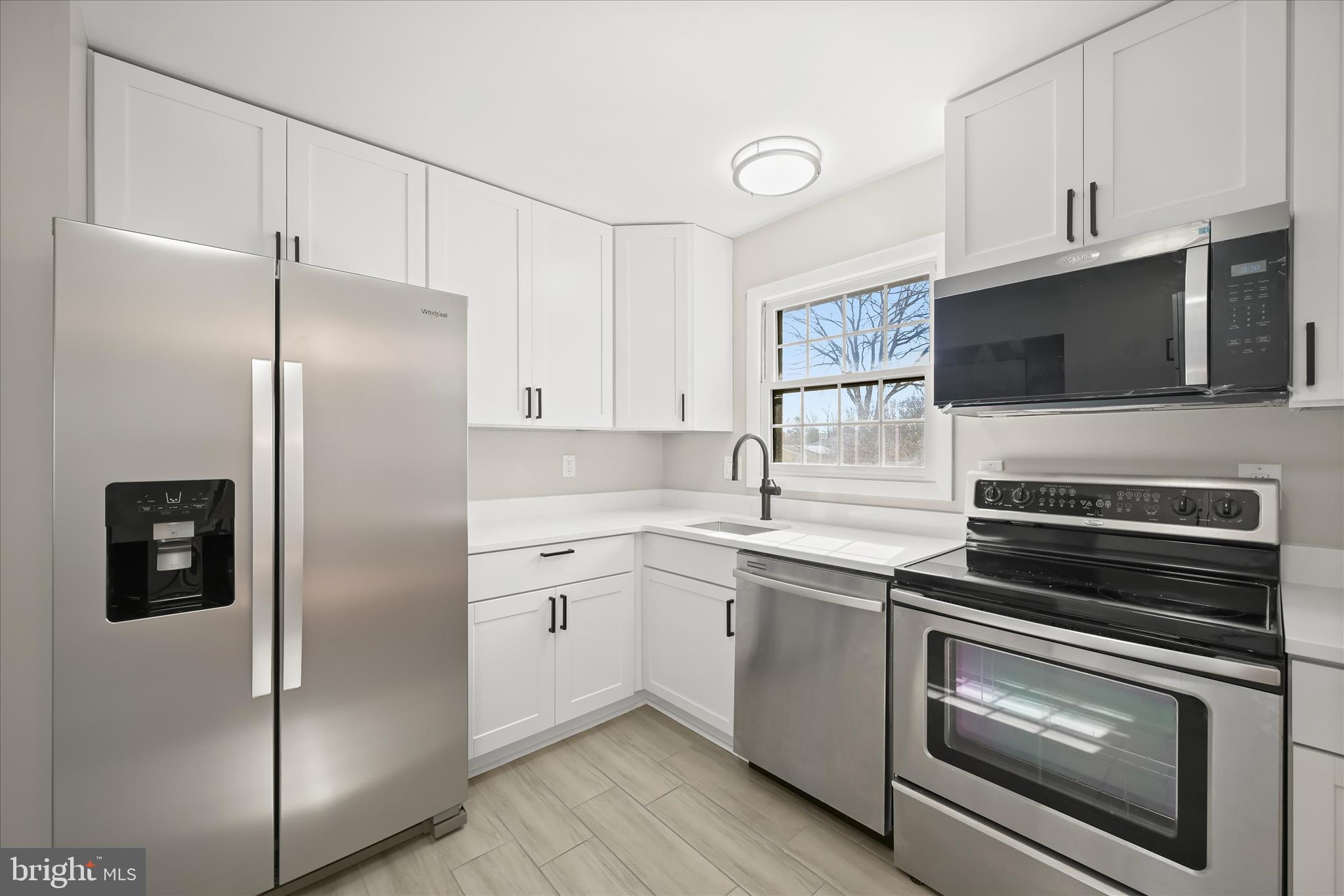 FOUR SEASONS ESTATES - Residential