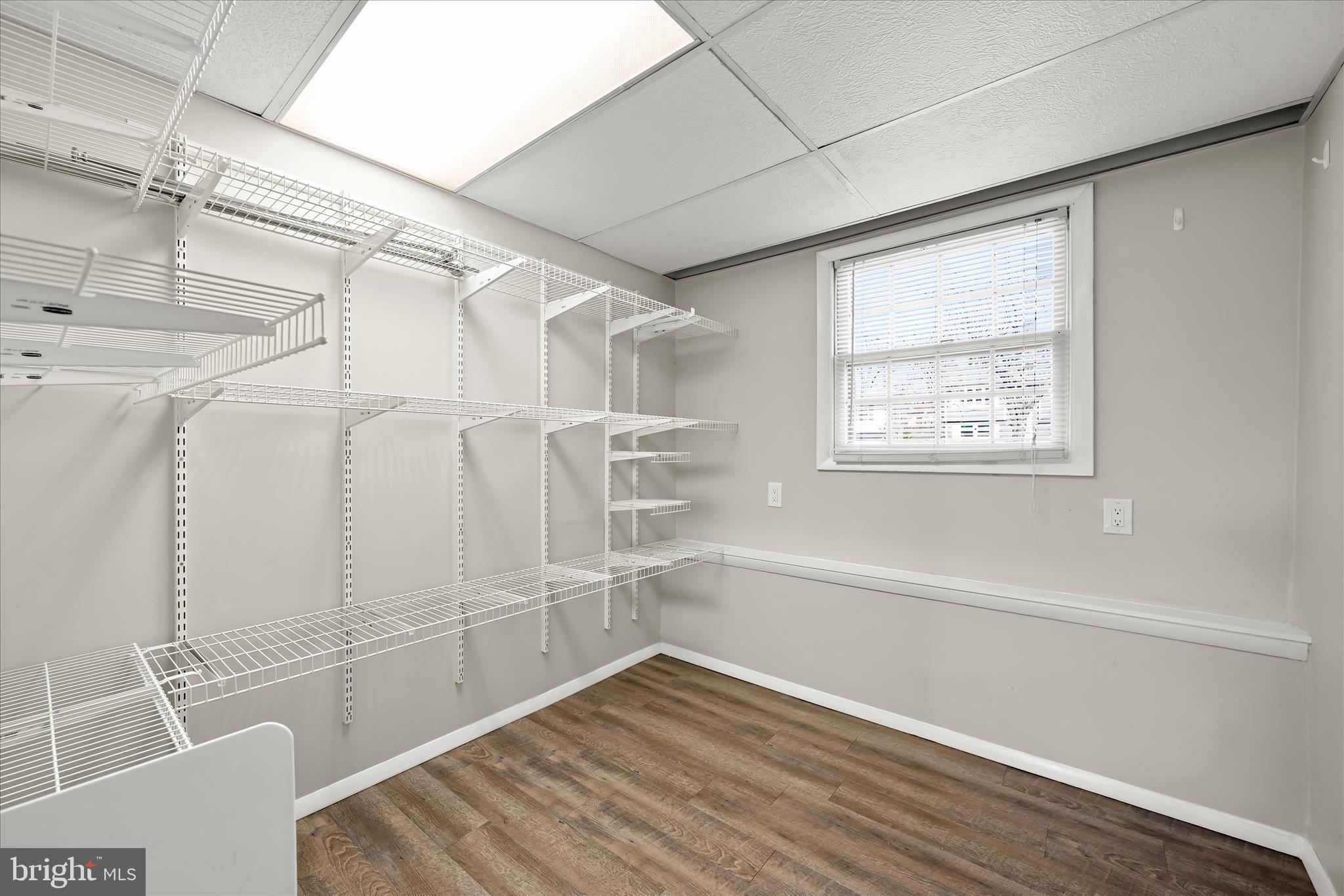 FOUR SEASONS ESTATES - Residential