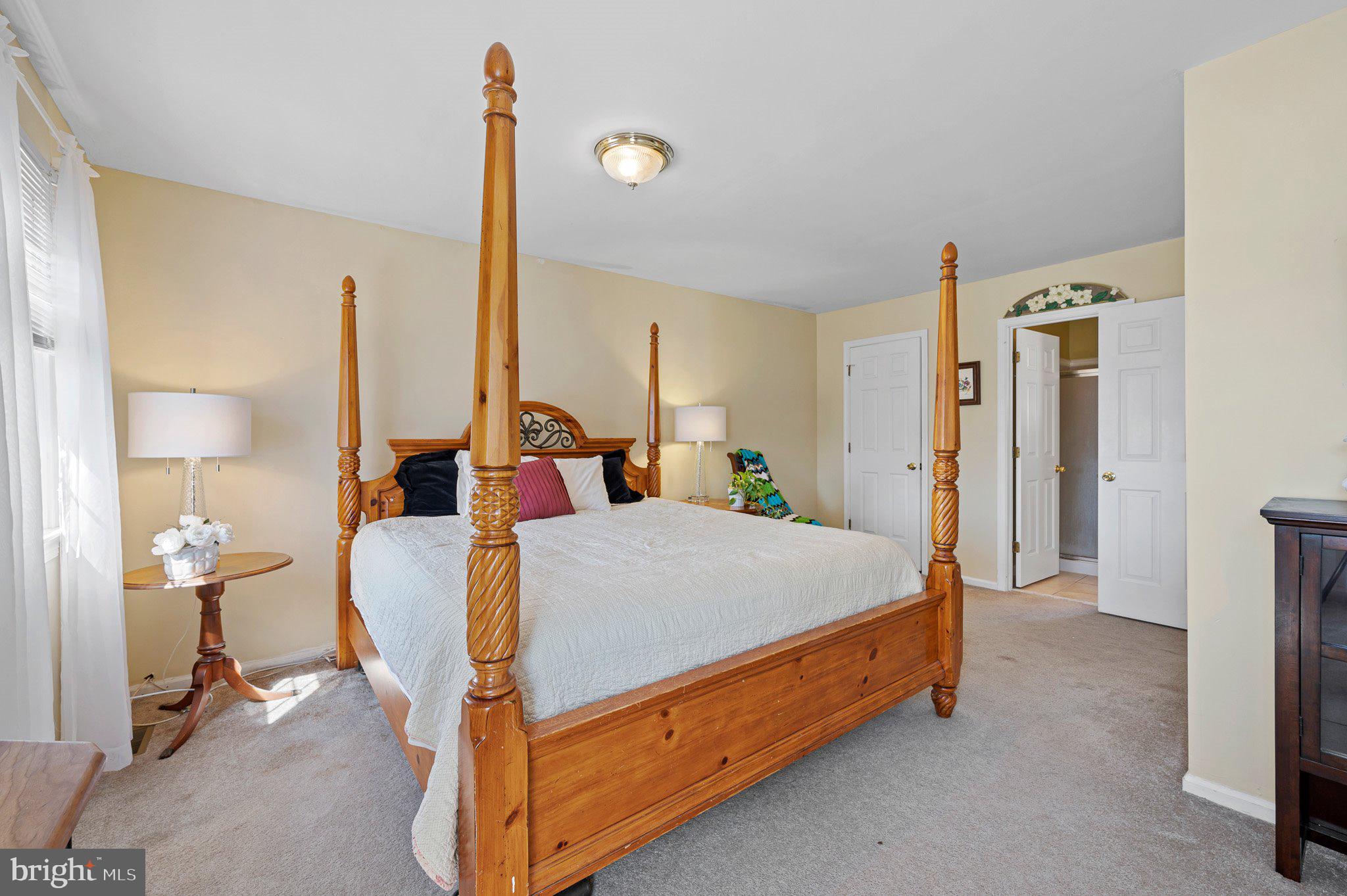 ACADEMY HILLS - Residential