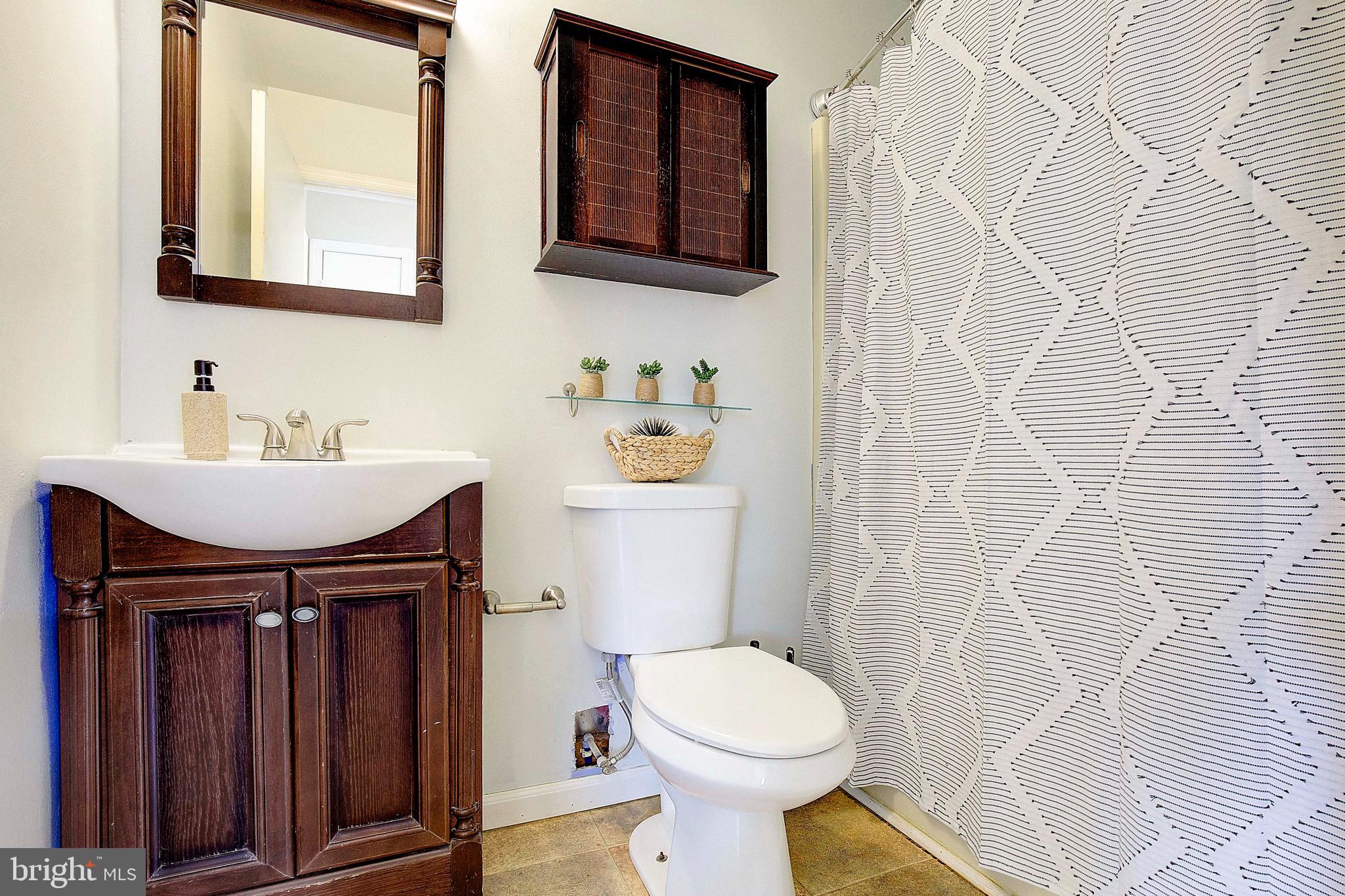 GLEN BURNIE HEIGHTS - Residential