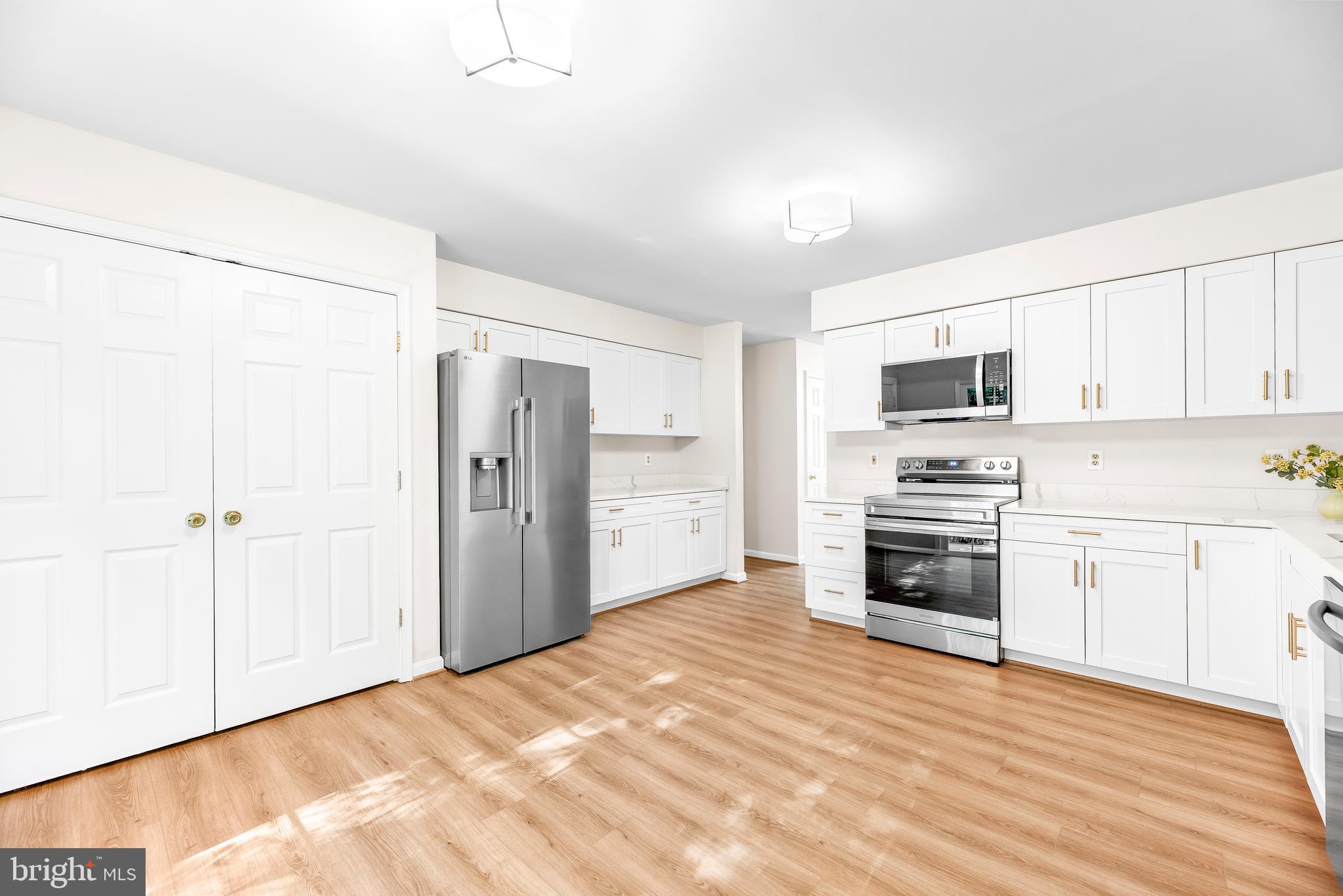 KINGS CREEK ESTATES - Residential