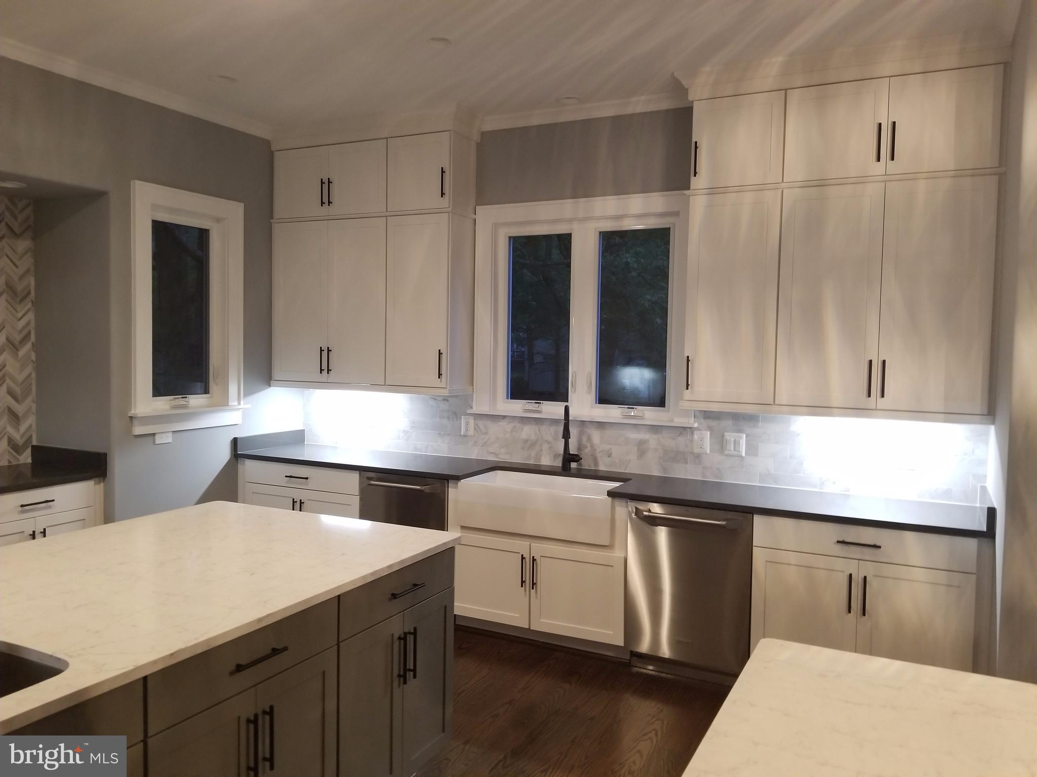 EAST VIENNA WOODS - Residential