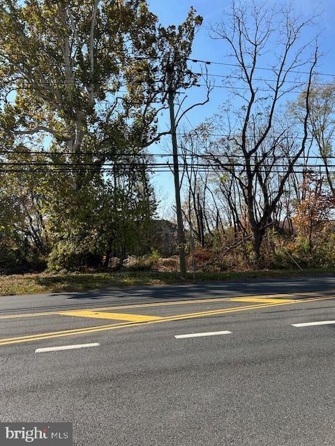 2353 ROUTE 33