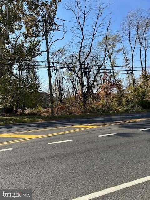 2353 ROUTE 33