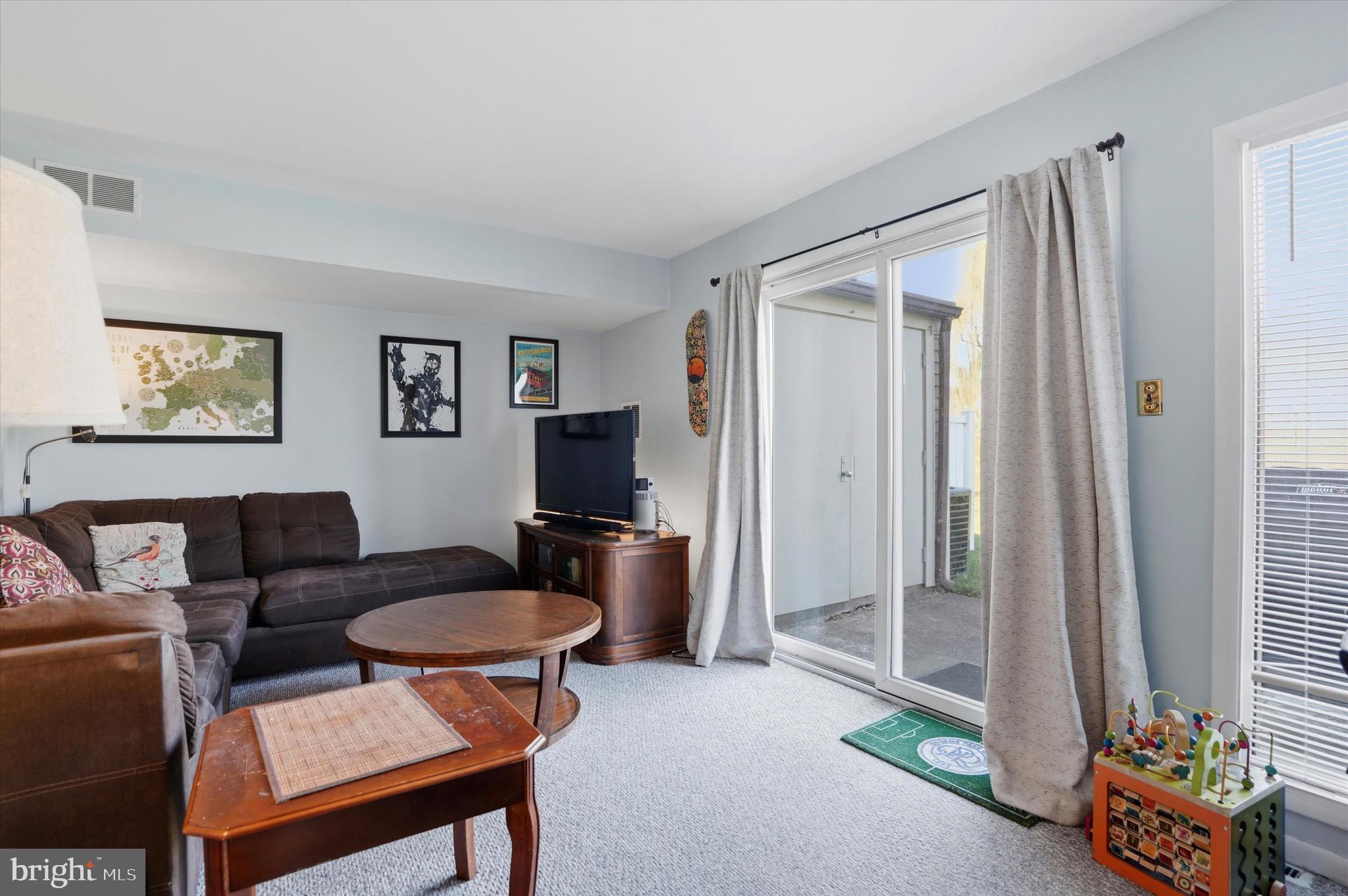 FORDS EDGE - Residential