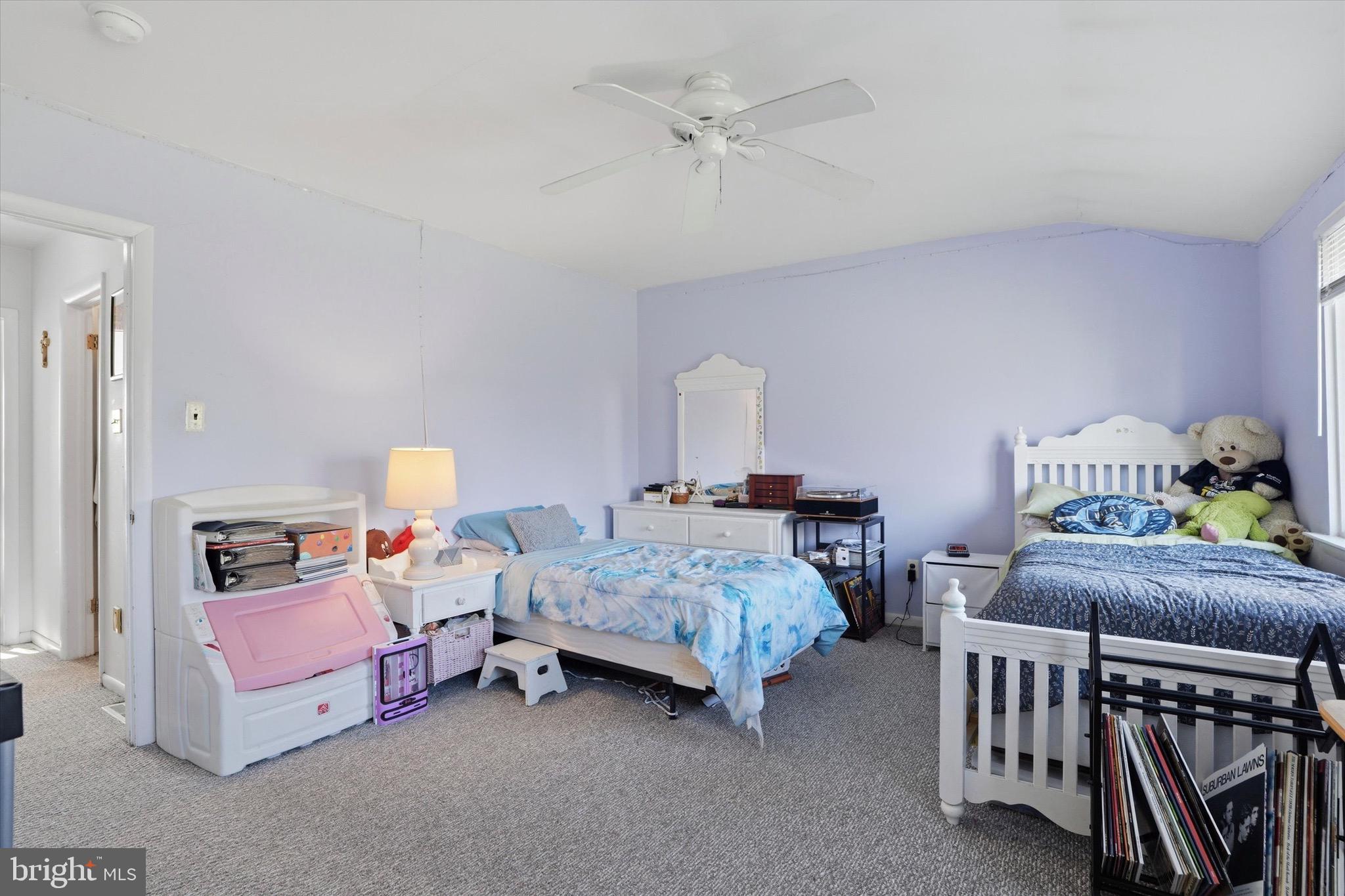 FORDS EDGE - Residential