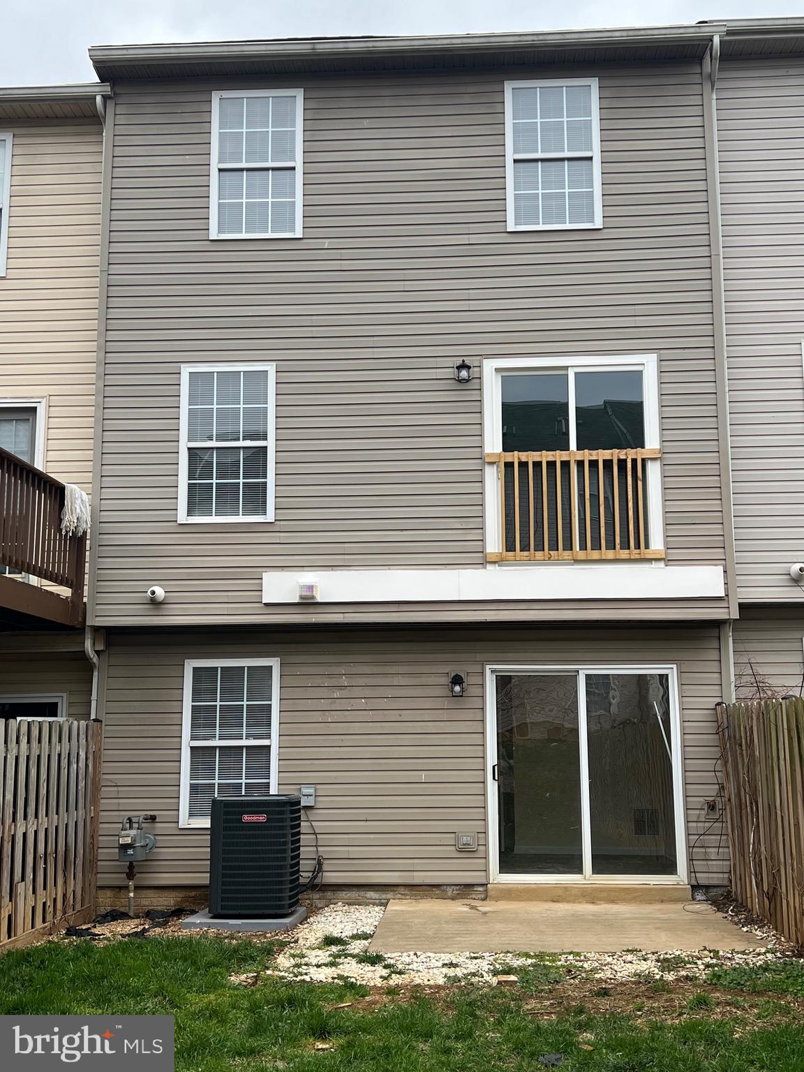 TOWNES OF INWOOD - Residential