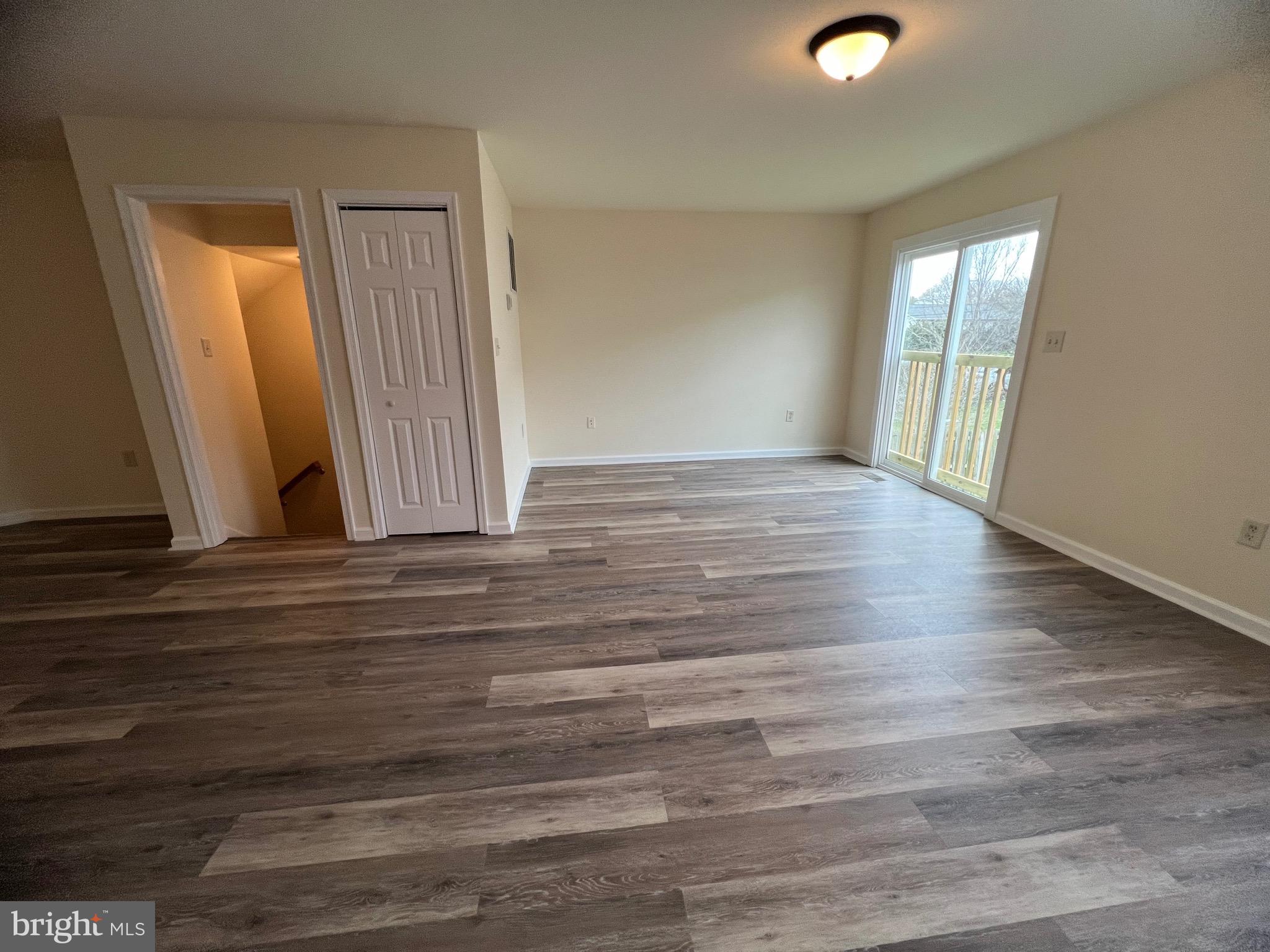 TOWNES OF INWOOD - Residential