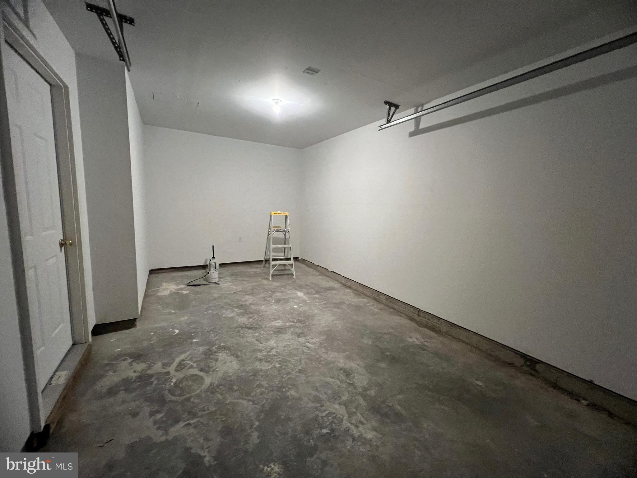 TOWNES OF INWOOD - Residential