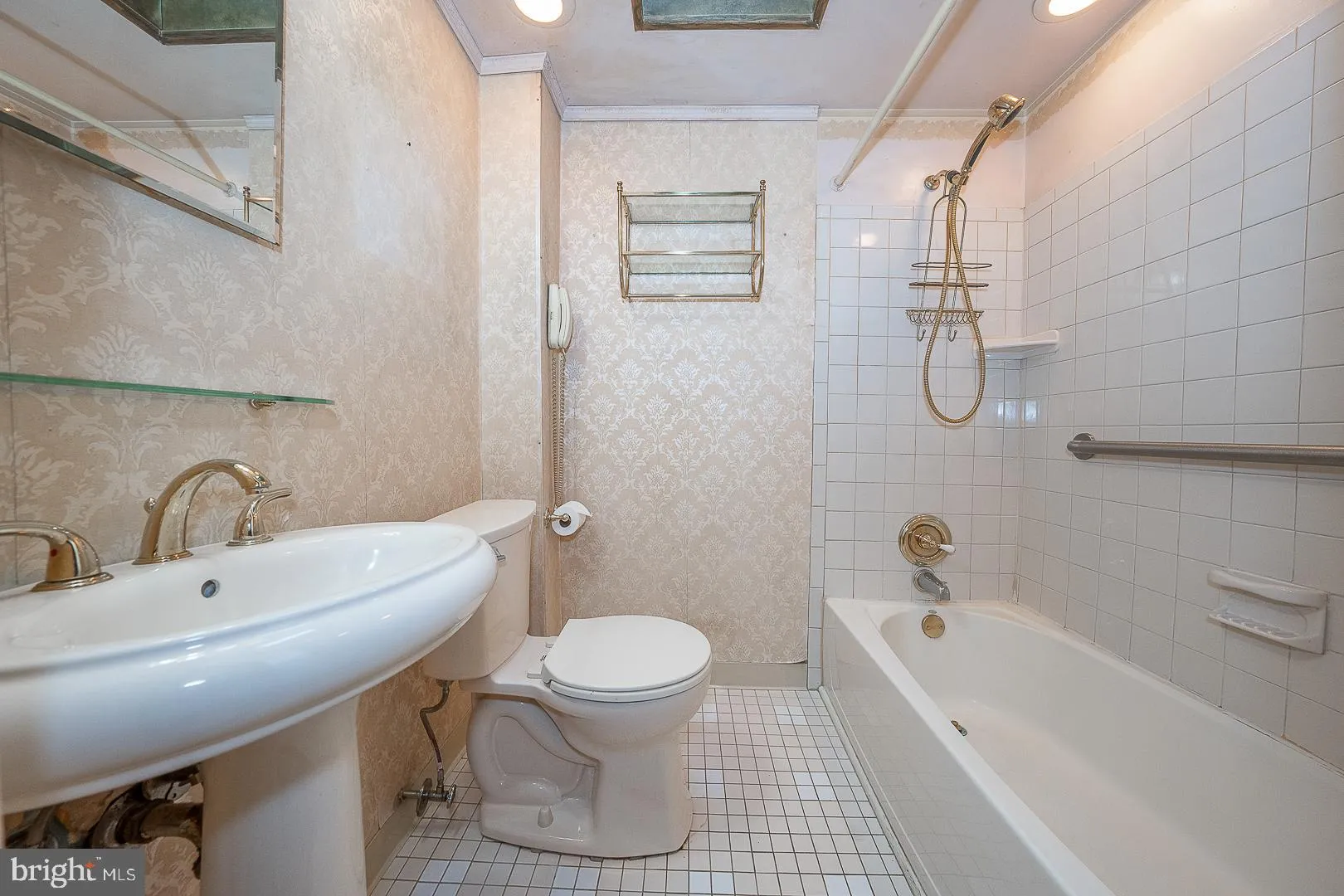 Philadelphia, Pennsylvania 19148, United States, 3 Bedrooms Bedrooms, ,2 BathroomsBathrooms,Residential,Active,119875