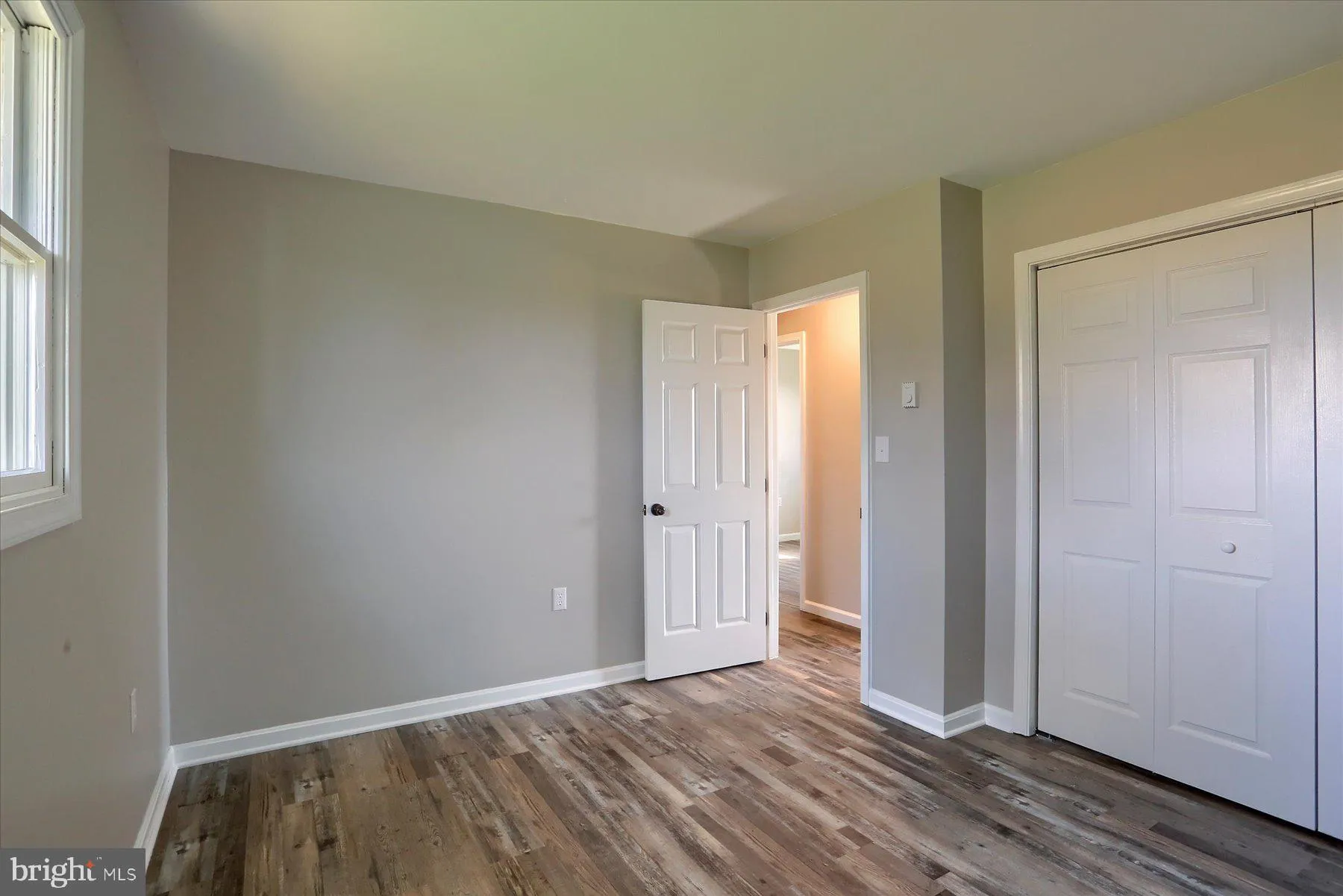 Newville, Pennsylvania 17241, United States, 4 Bedrooms Bedrooms, ,2 BathroomsBathrooms,Residential,Pending,105003