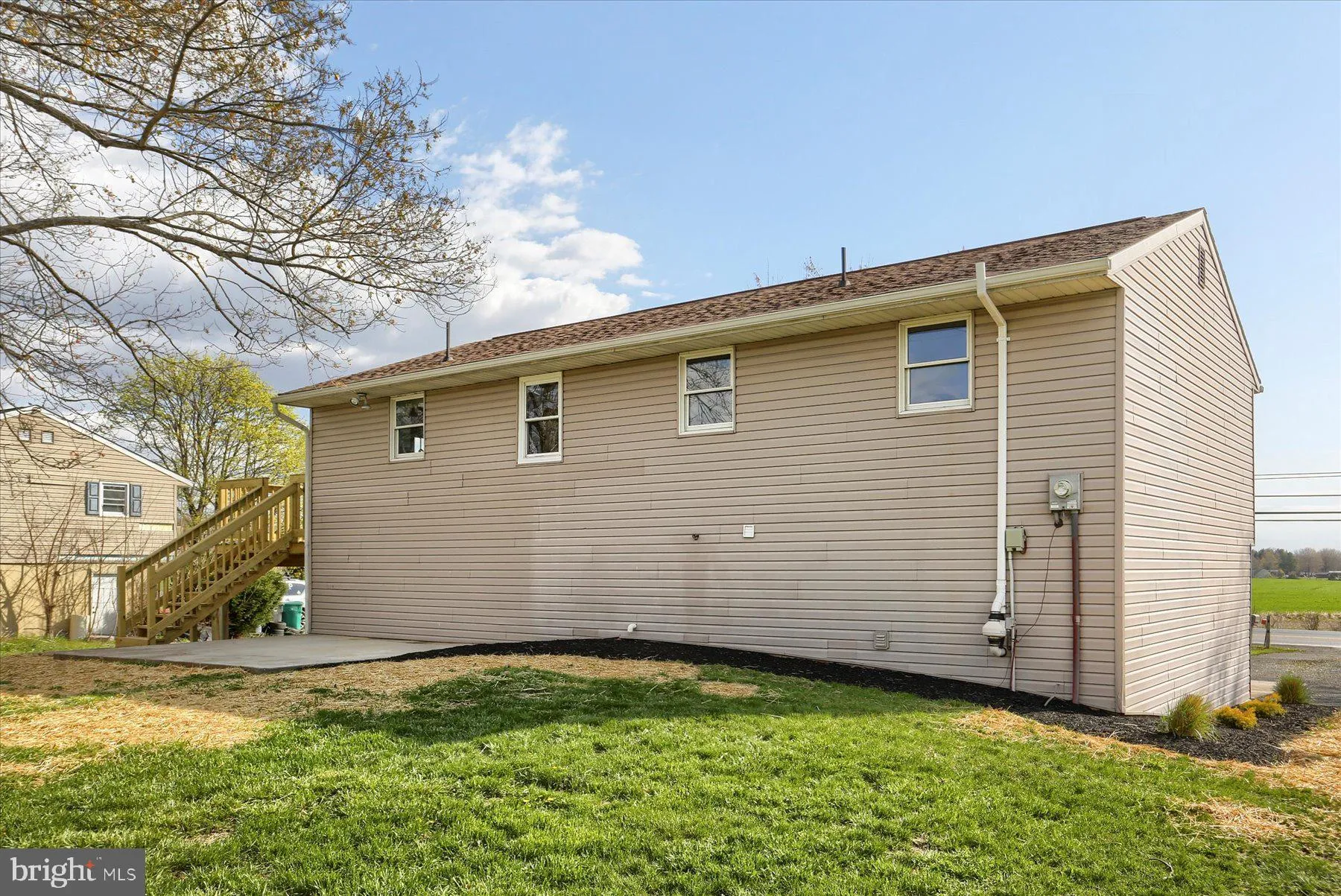 Newville, Pennsylvania 17241, United States, 4 Bedrooms Bedrooms, ,2 BathroomsBathrooms,Residential,Pending,105003