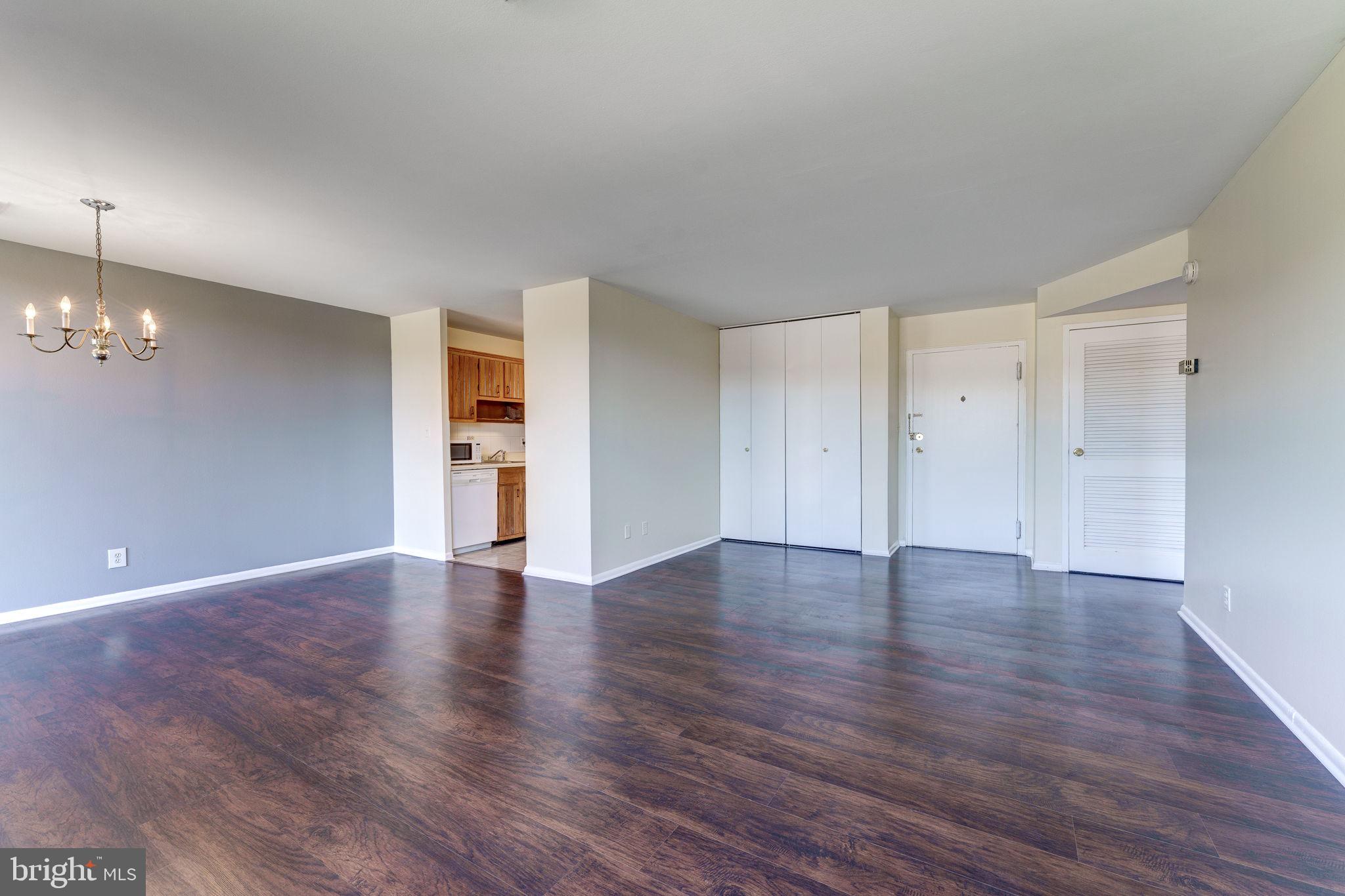 SEVILLE - Residential Lease