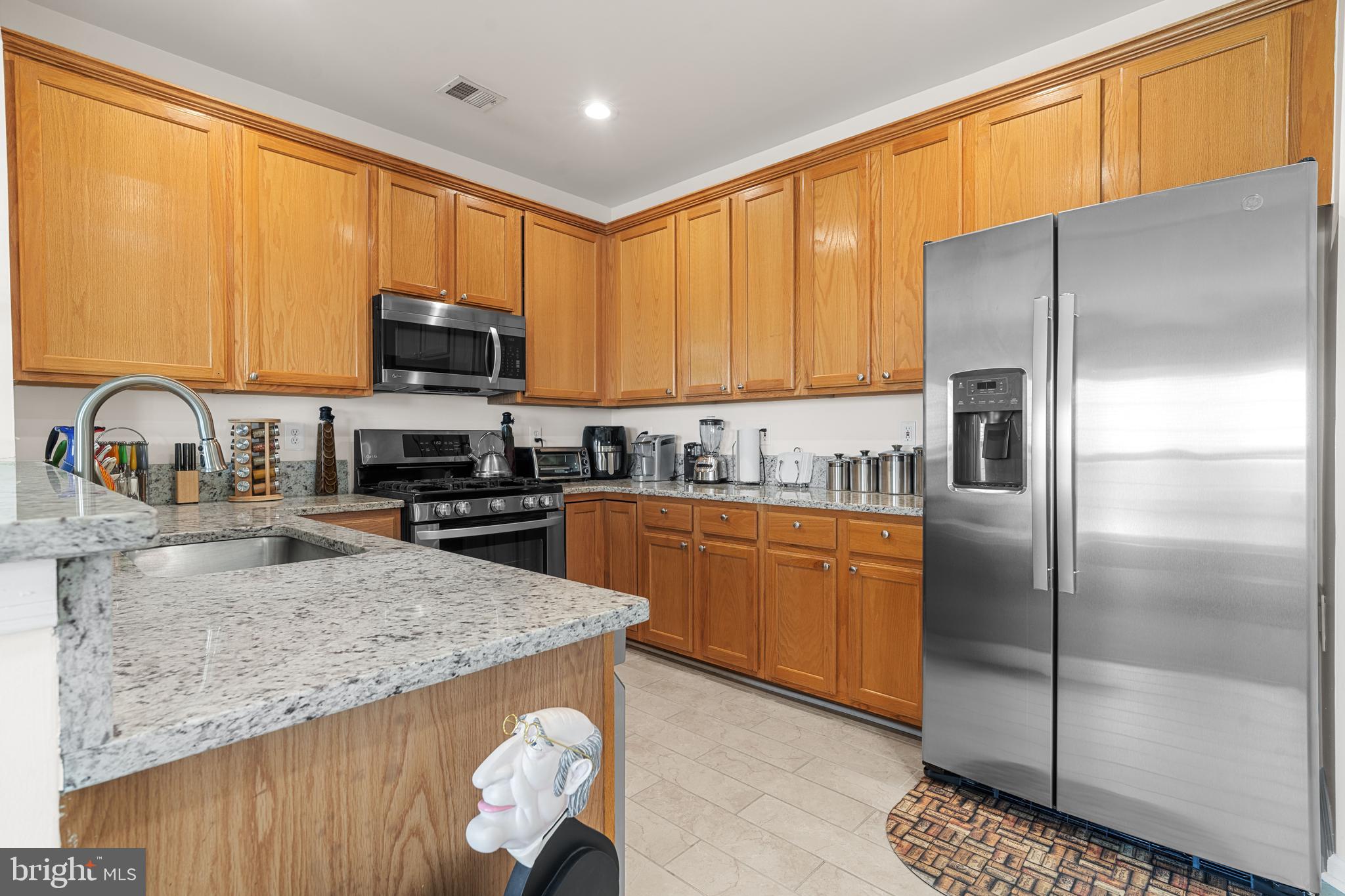 OVERLOOK - Residential Lease