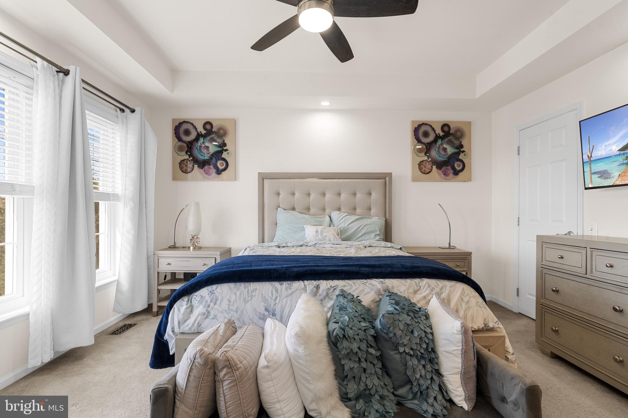 OVERLOOK - Residential Lease