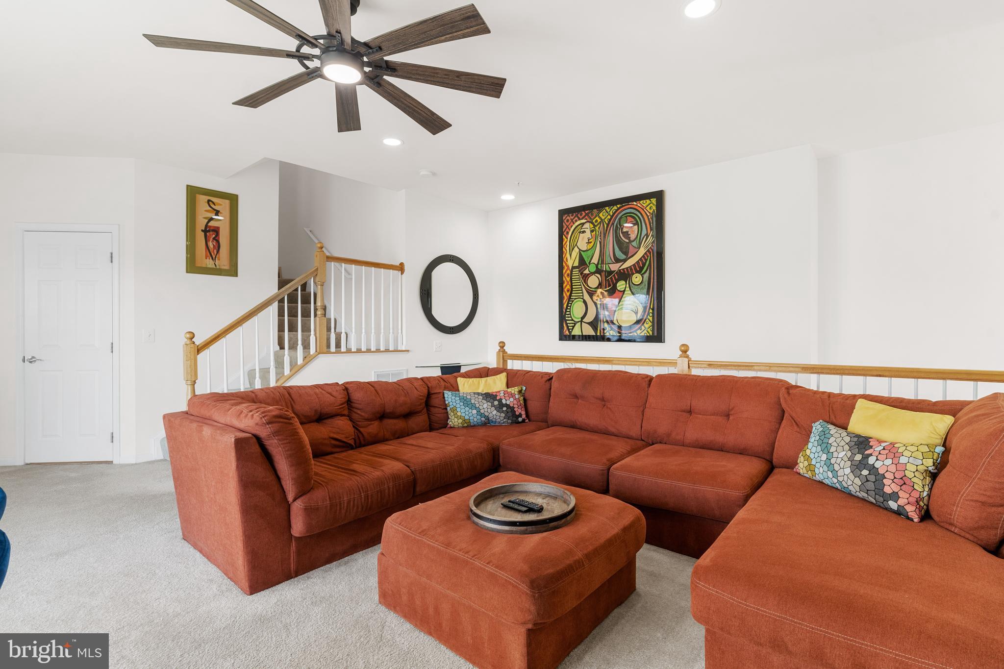 OVERLOOK - Residential Lease