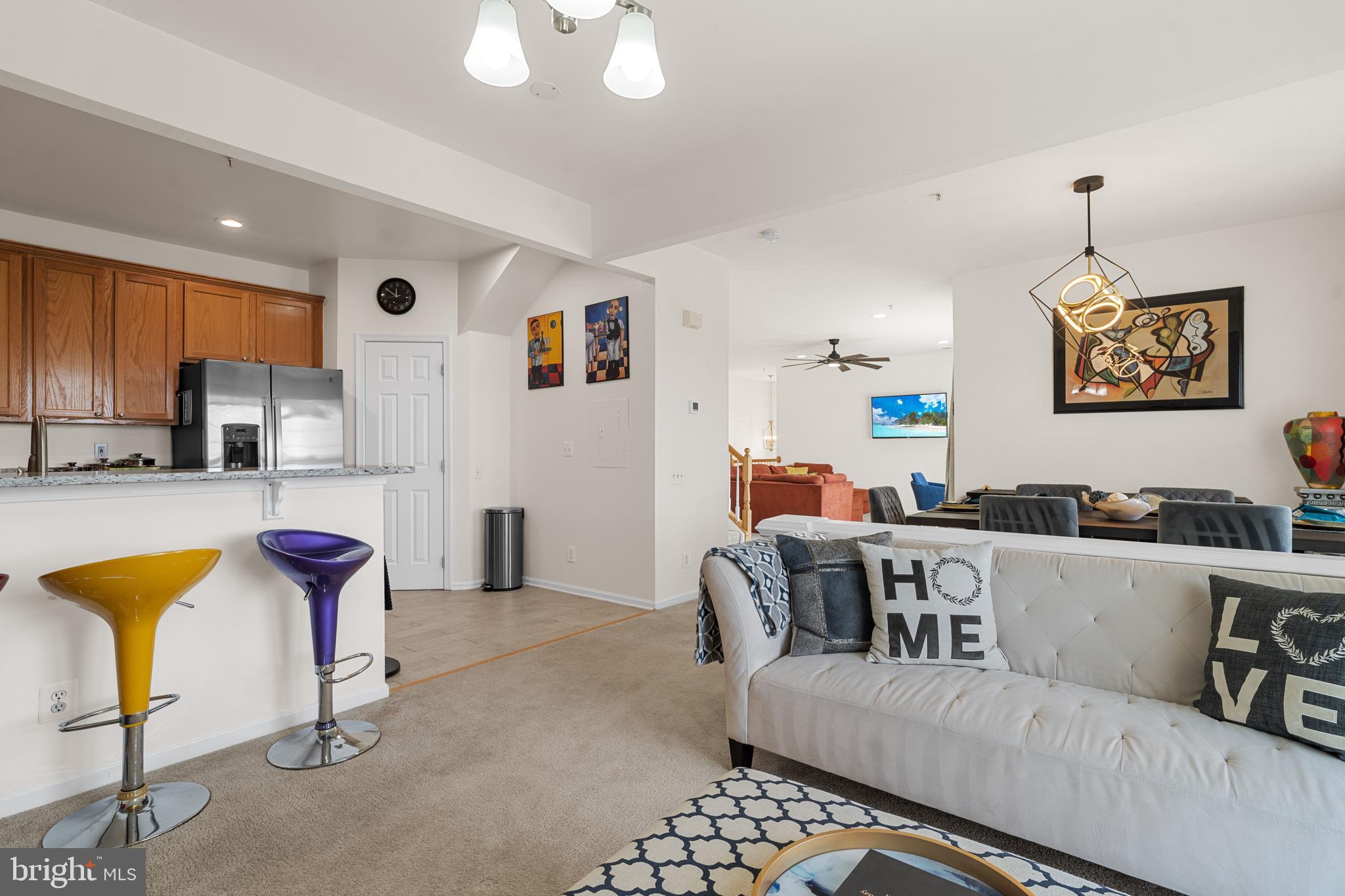 OVERLOOK - Residential Lease