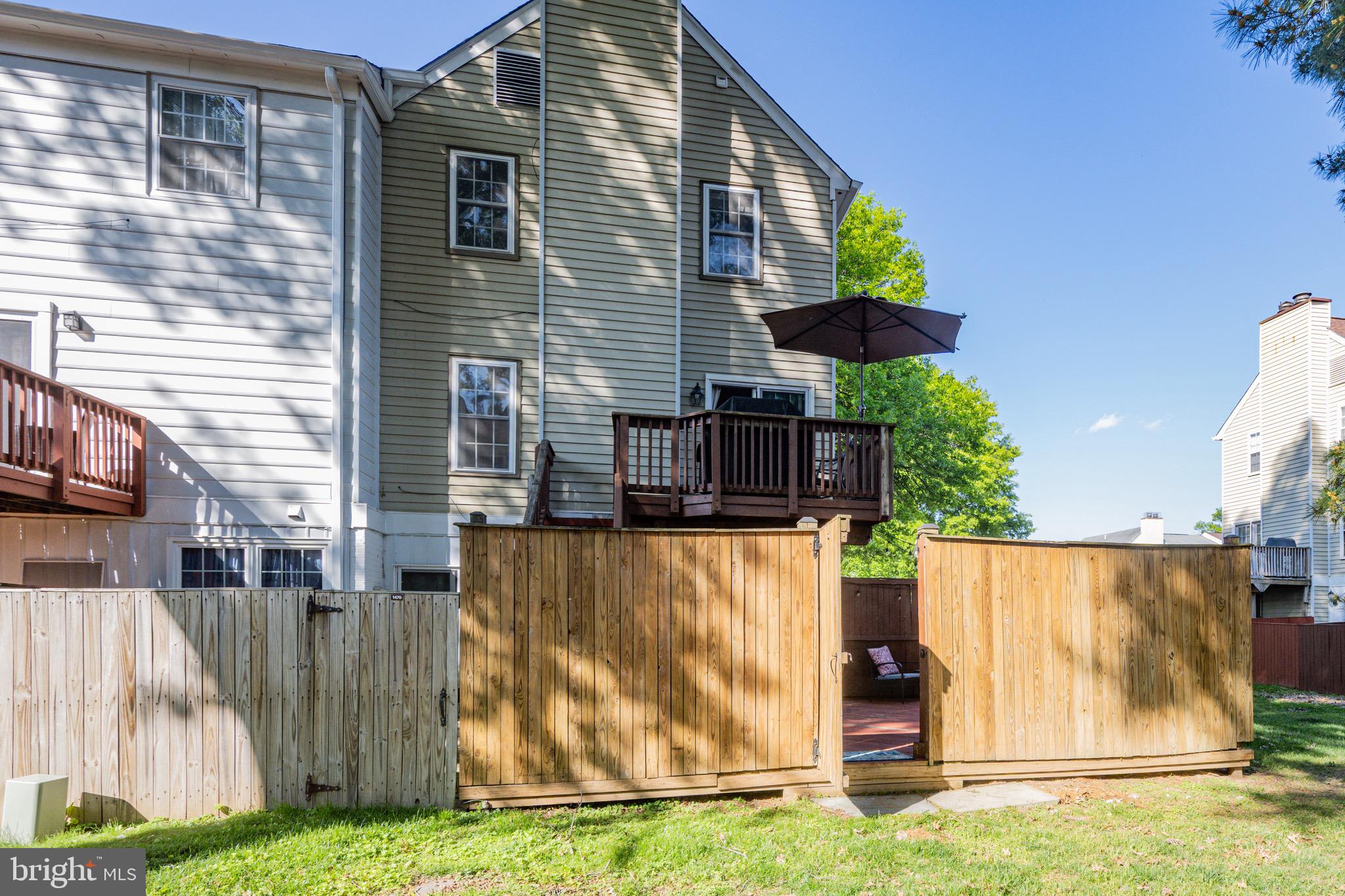 CROFTON MEWS CONDO - Residential