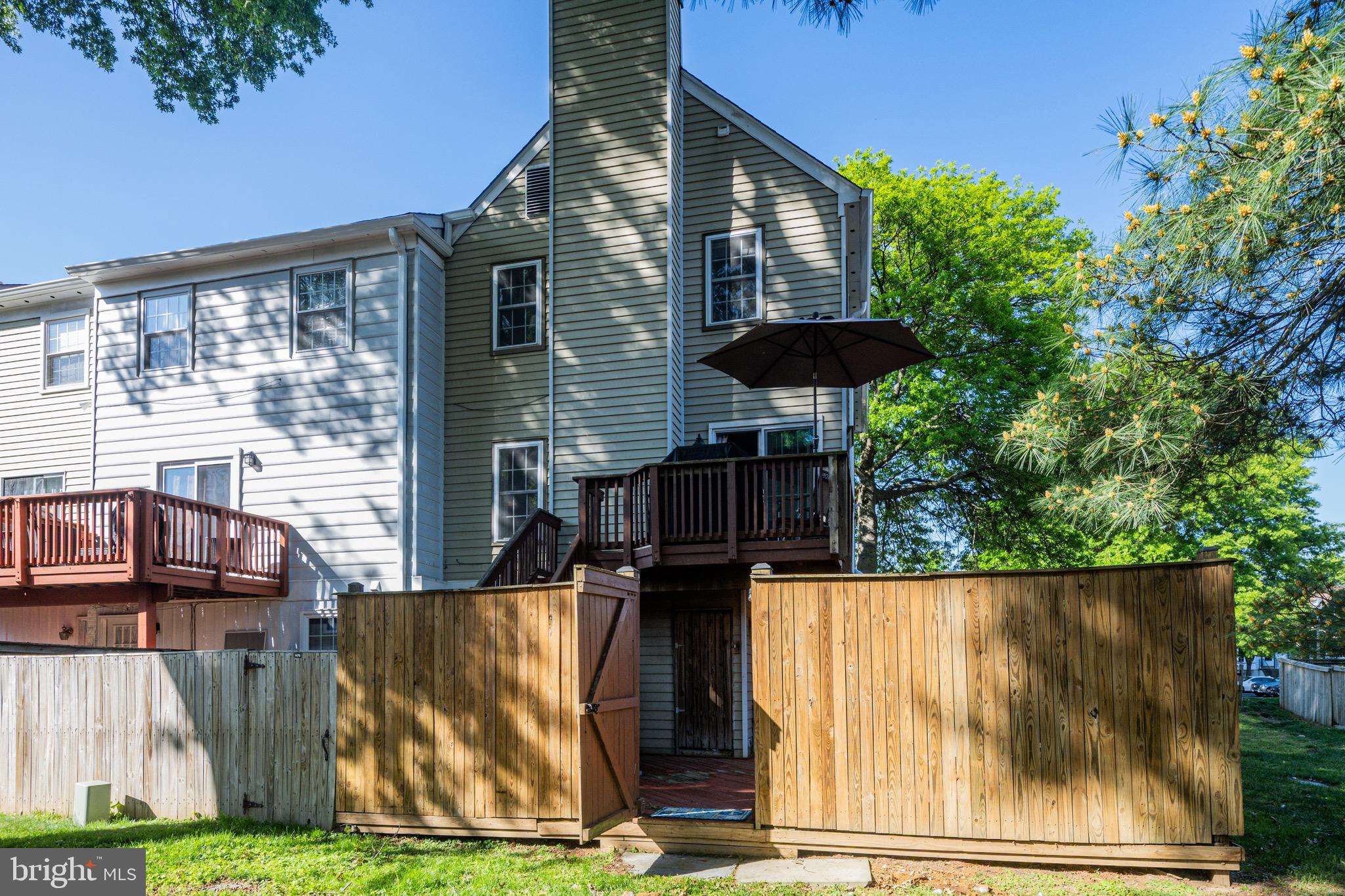 CROFTON MEWS CONDO - Residential
