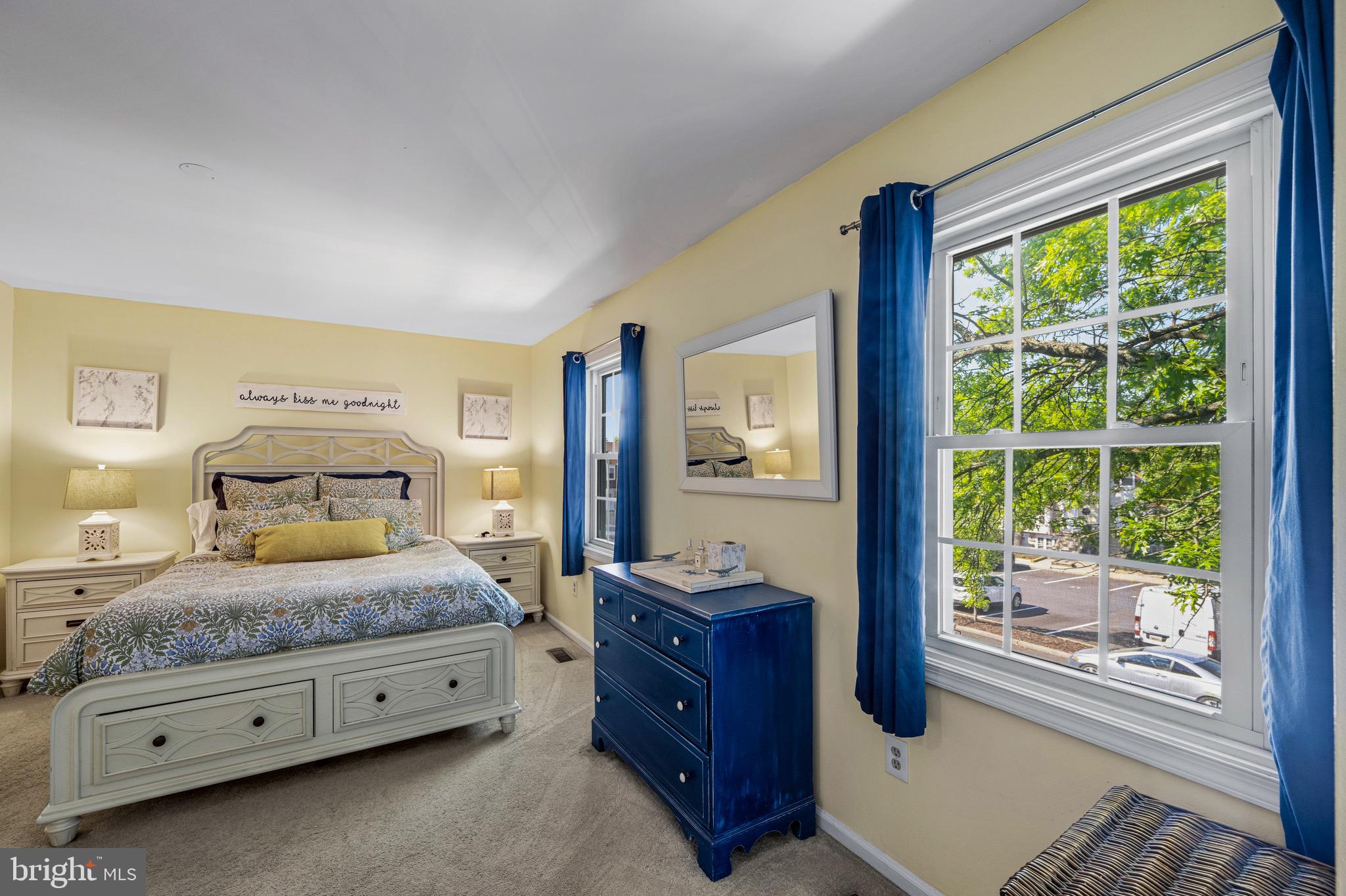 CROFTON MEWS CONDO - Residential