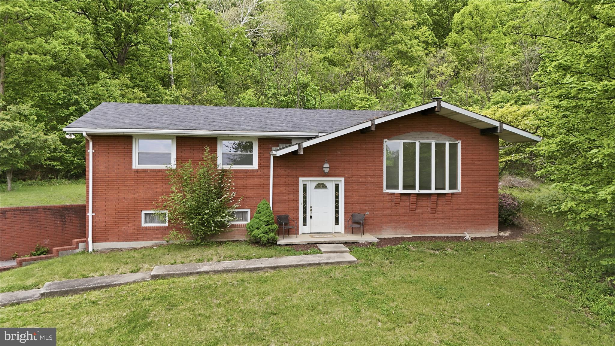 SHERWOOD ACRES - Residential