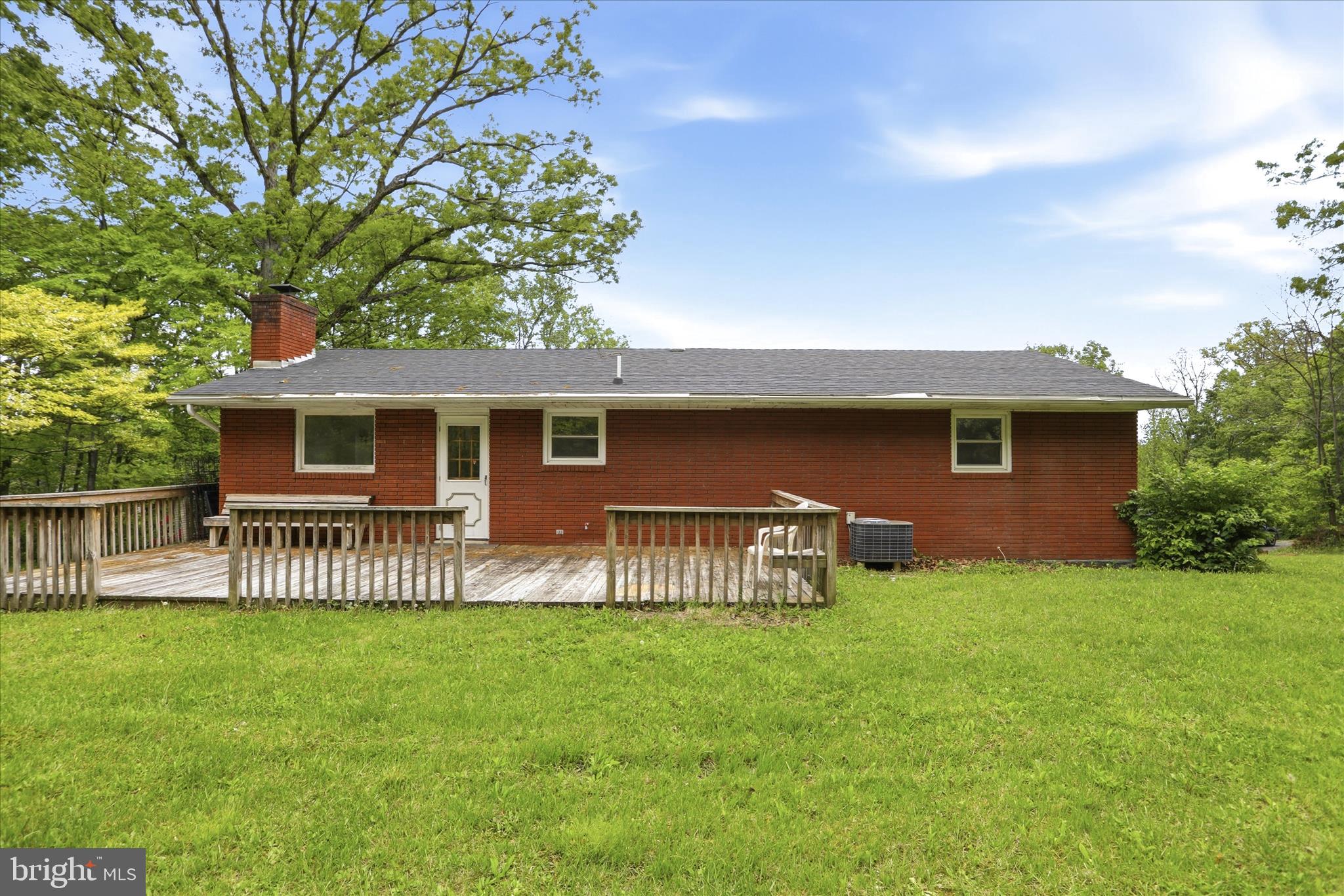 SHERWOOD ACRES - Residential