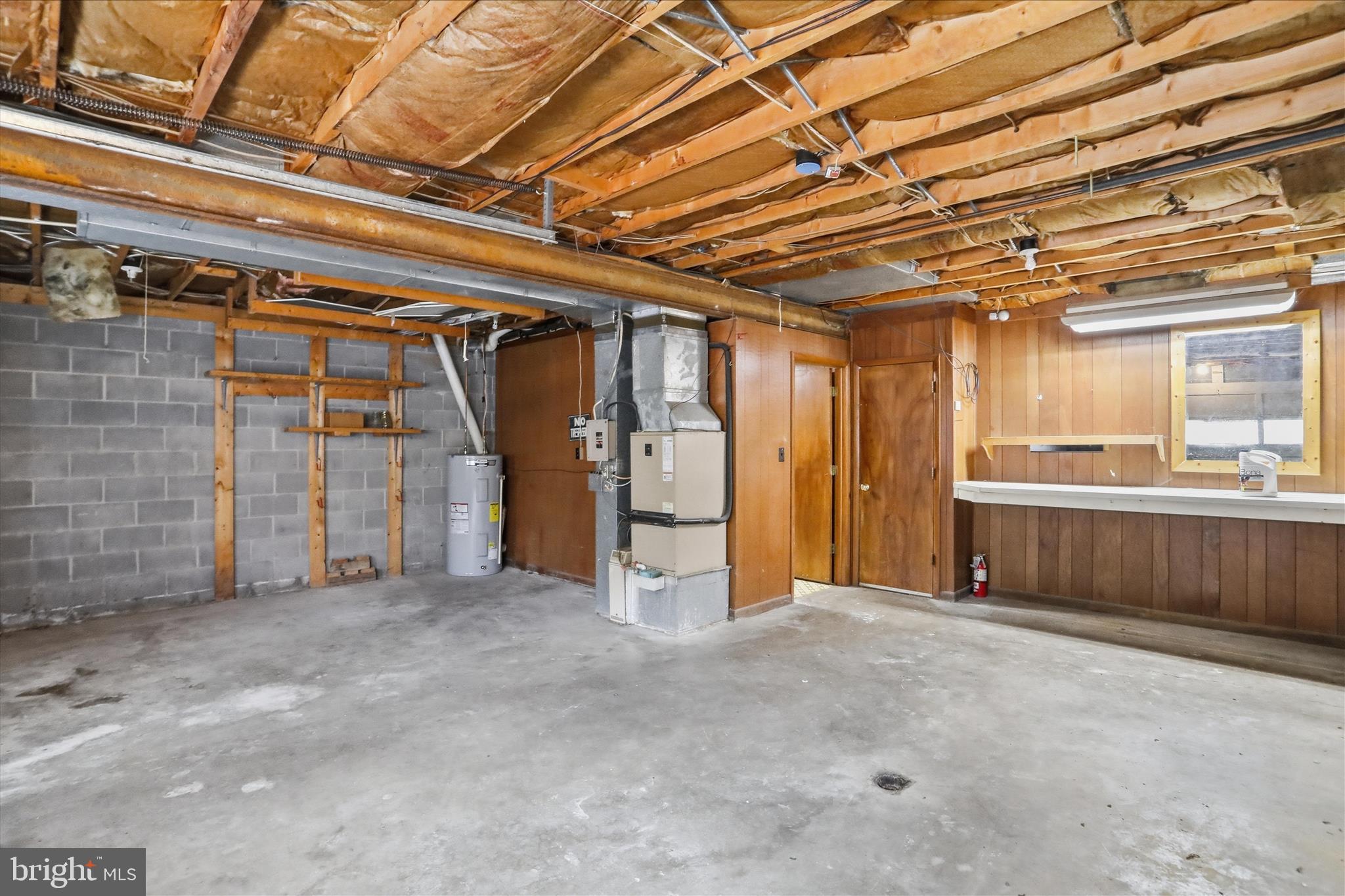 SHERWOOD ACRES - Residential