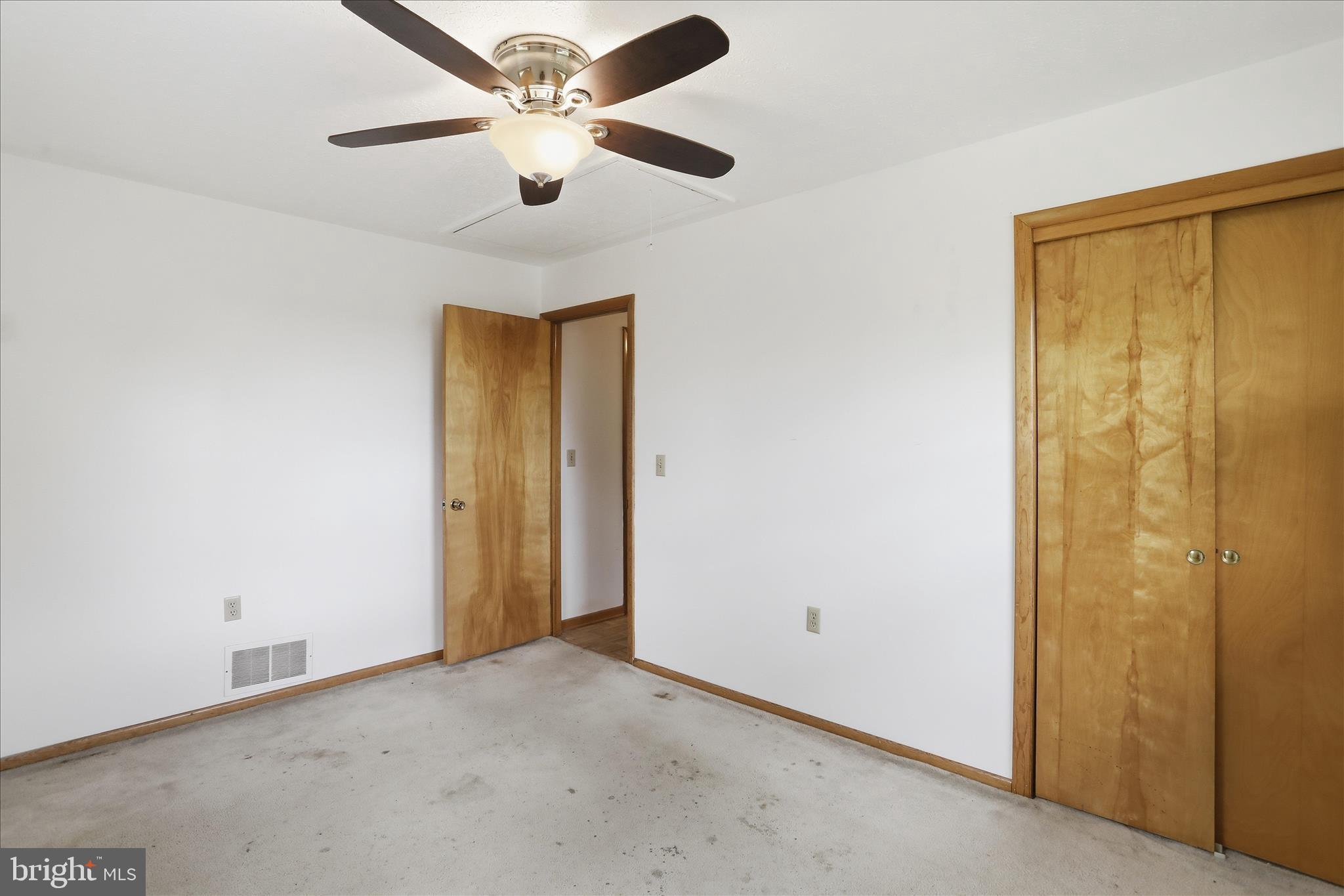 SHERWOOD ACRES - Residential