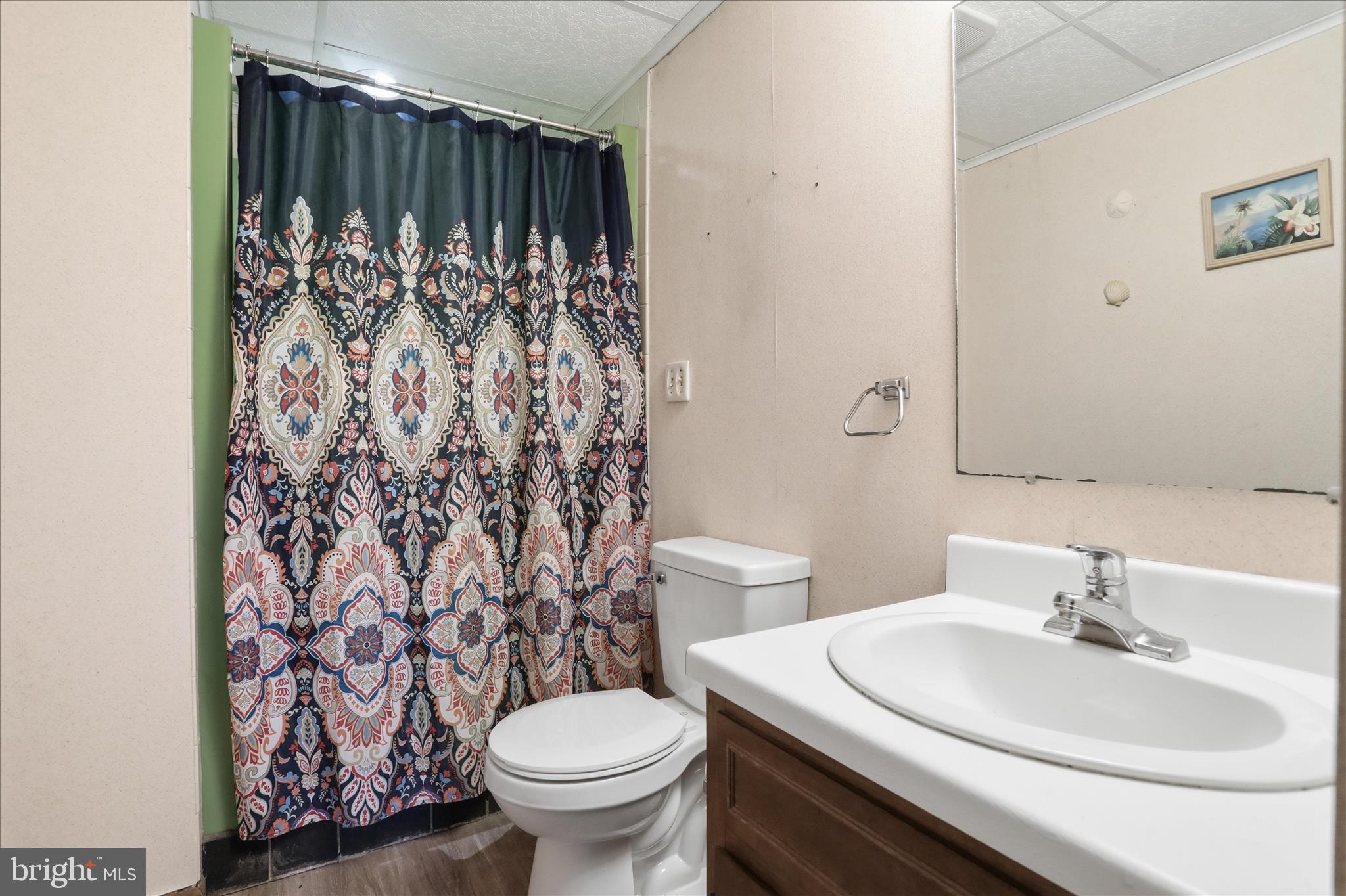 SHERWOOD ACRES - Residential