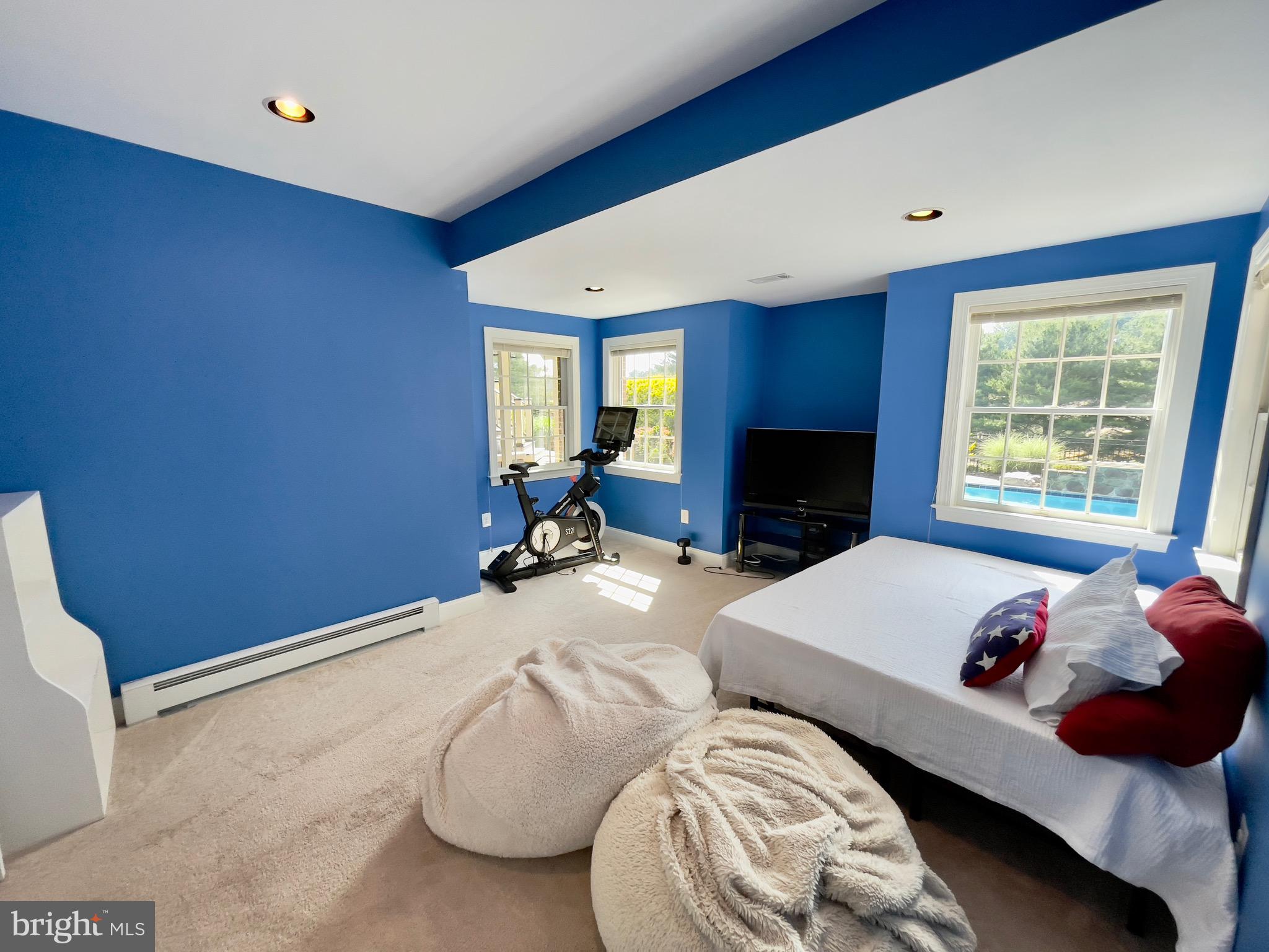 QUARTERFIELD - Residential