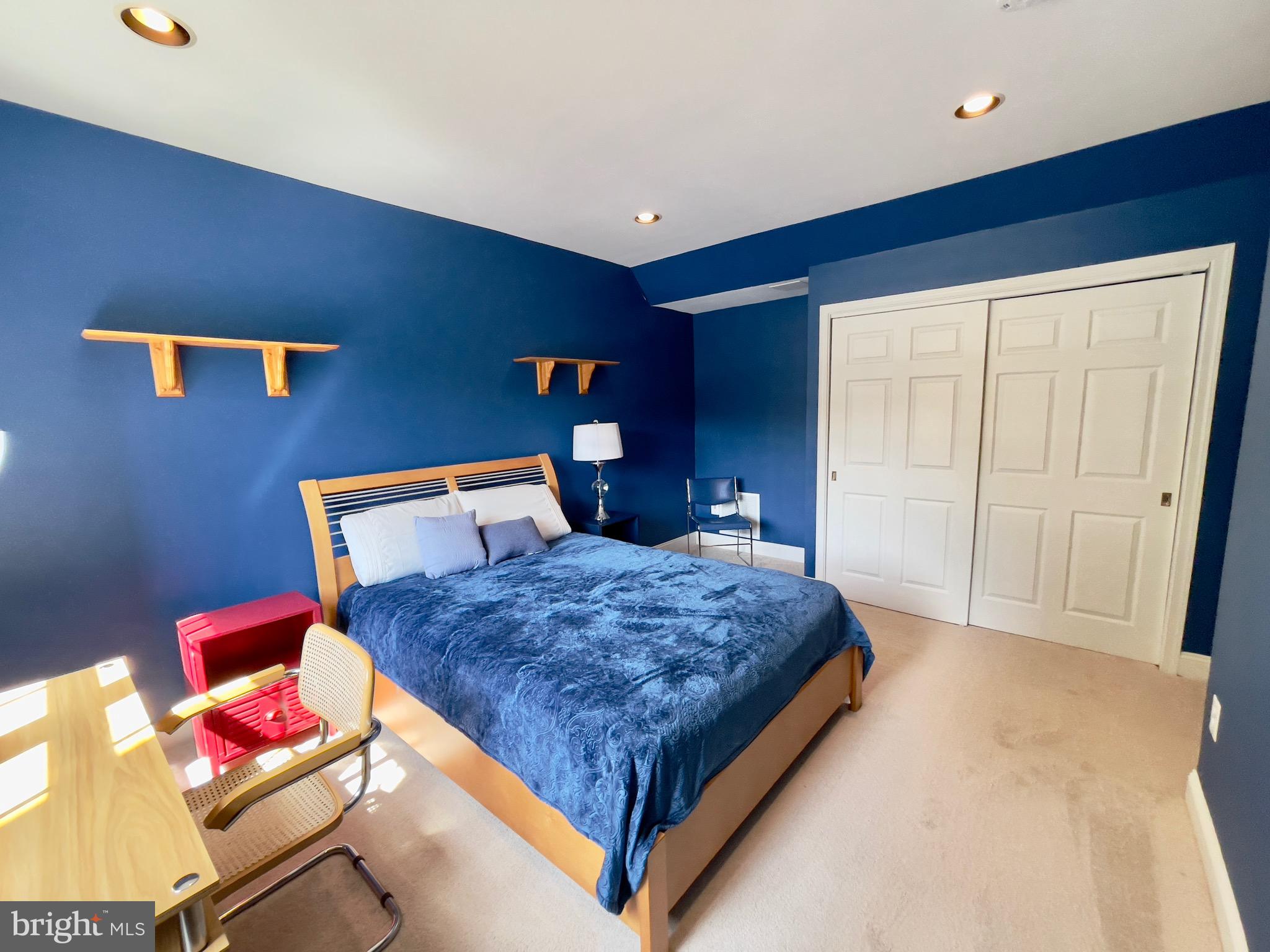 QUARTERFIELD - Residential