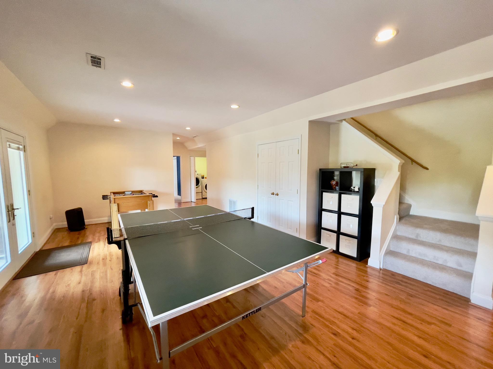 QUARTERFIELD - Residential