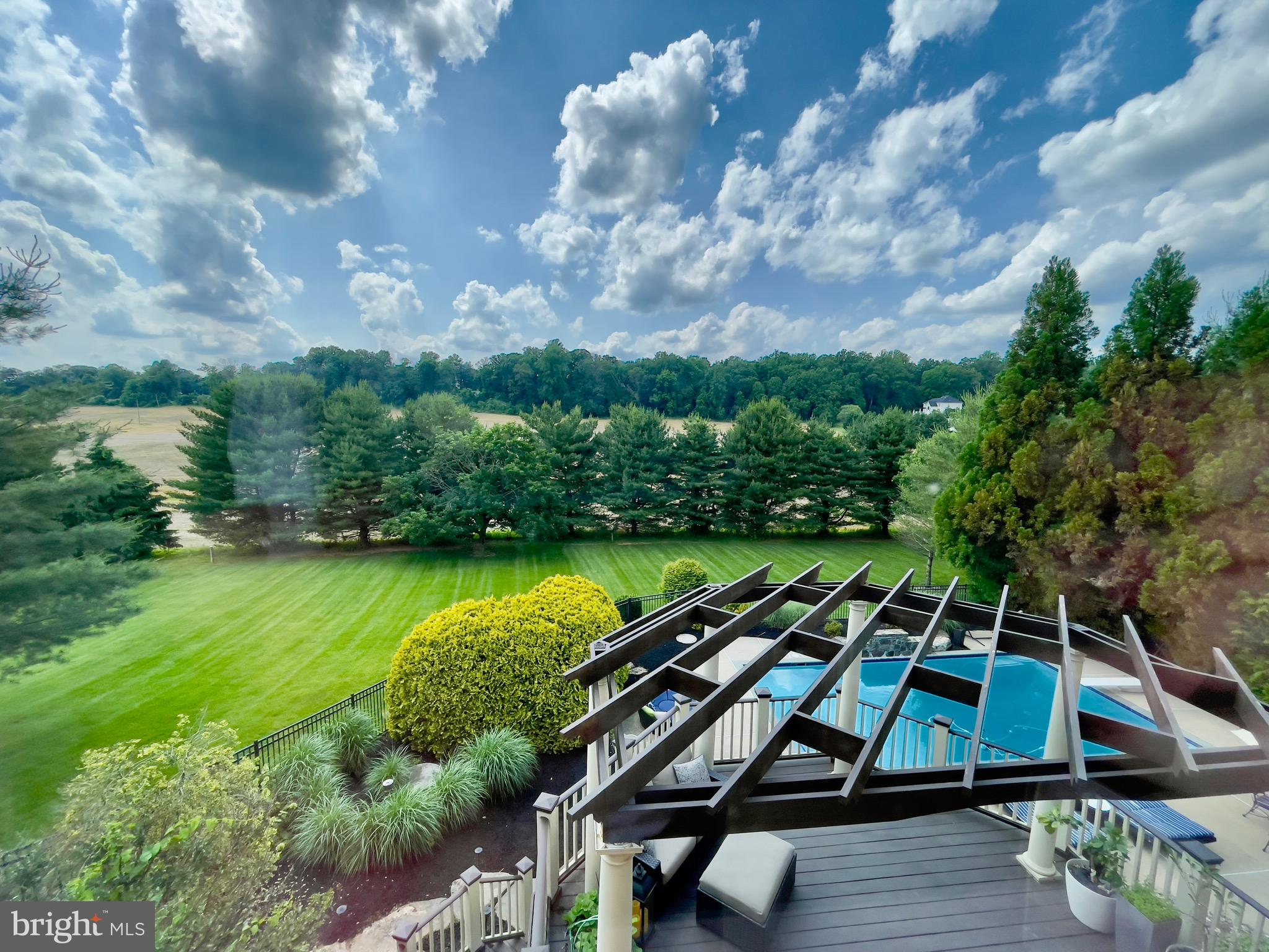 QUARTERFIELD - Residential