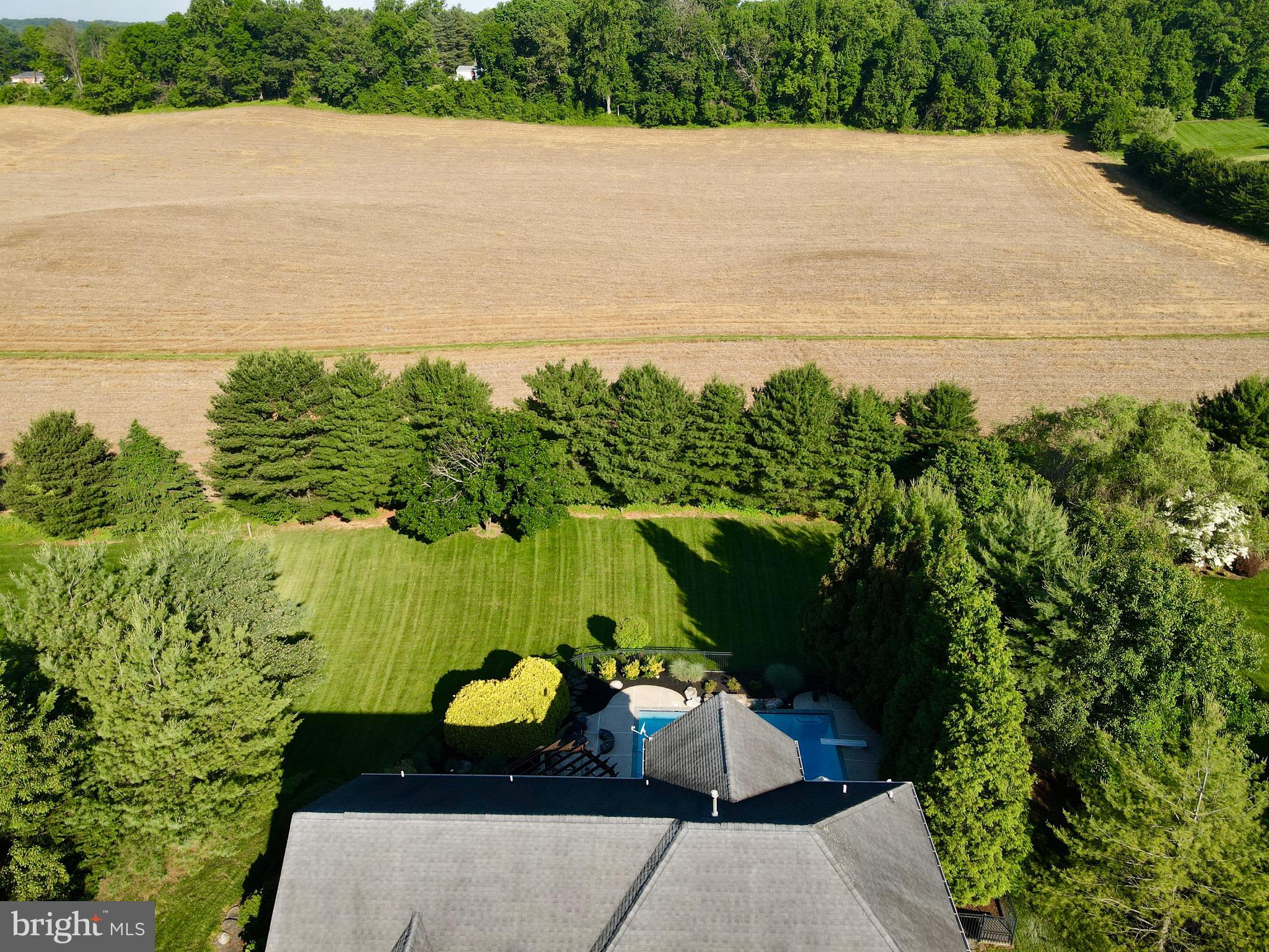 QUARTERFIELD - Residential