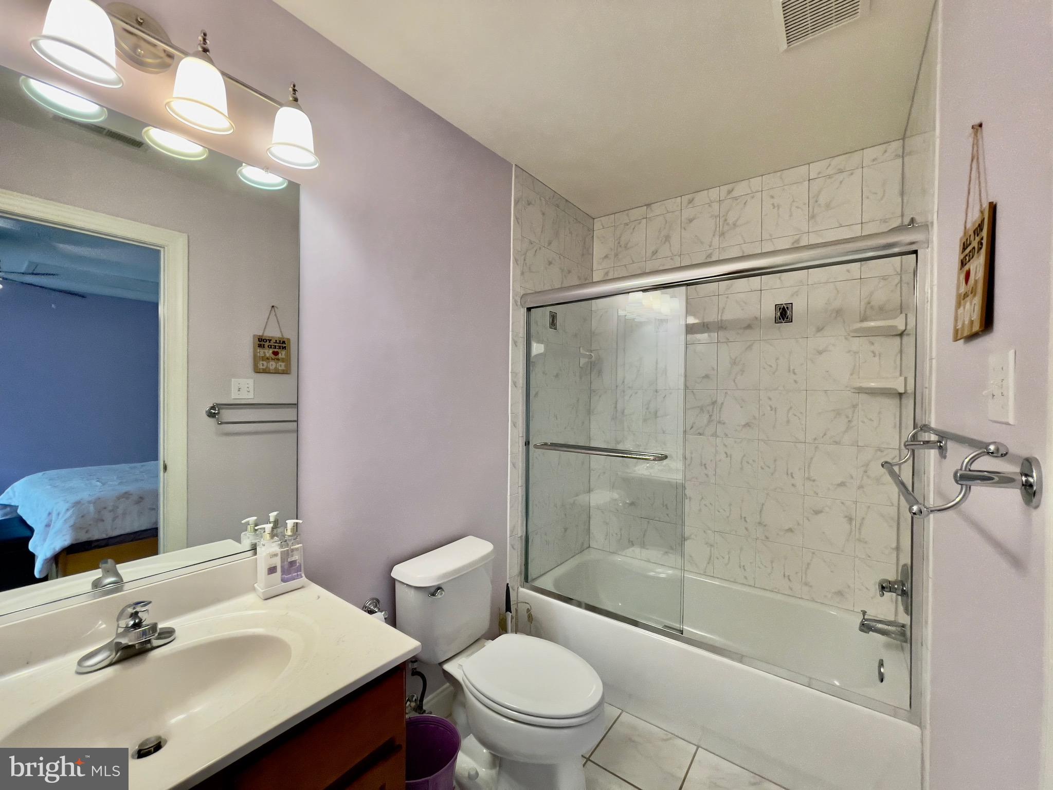 QUARTERFIELD - Residential