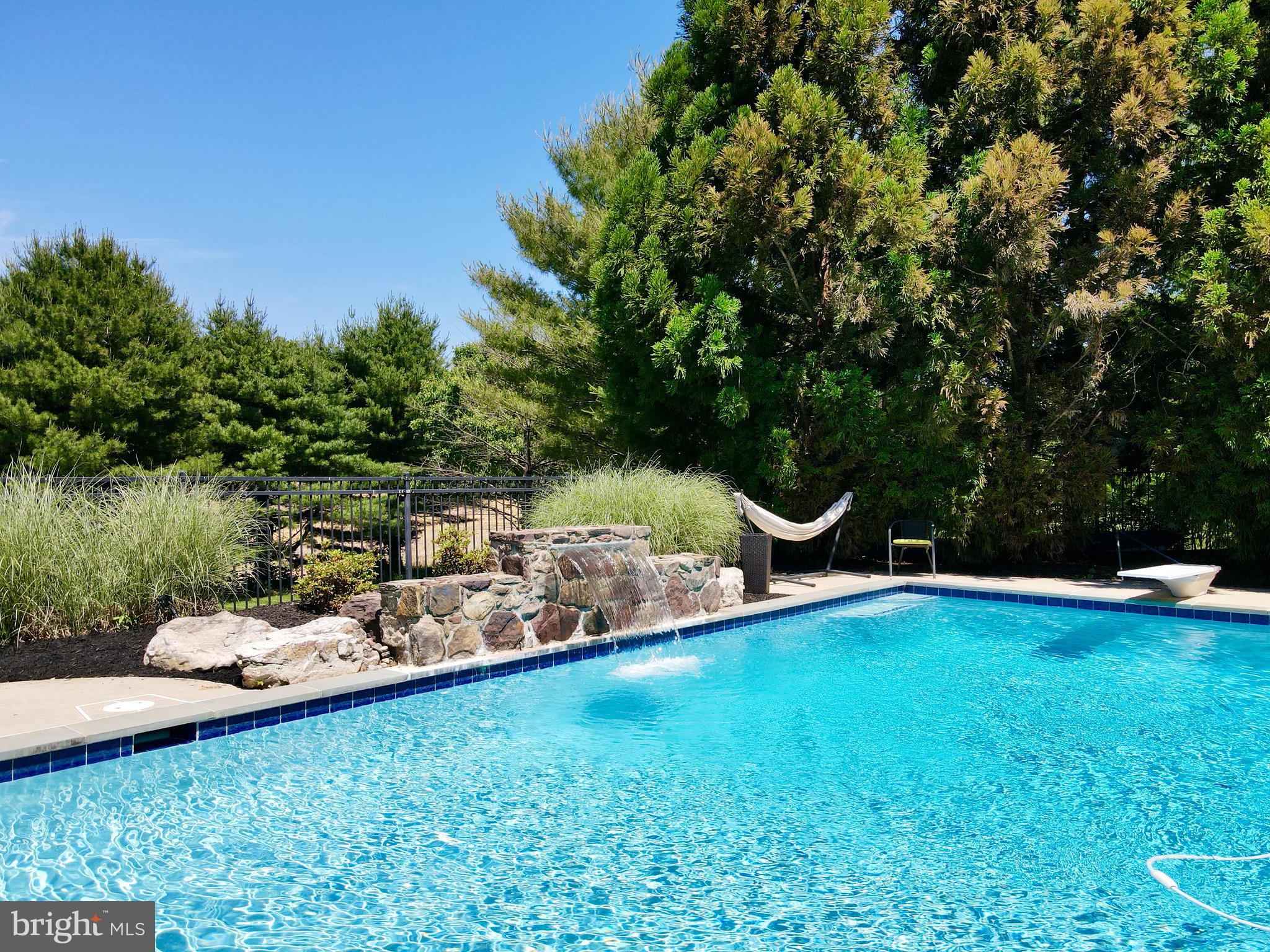 QUARTERFIELD - Residential