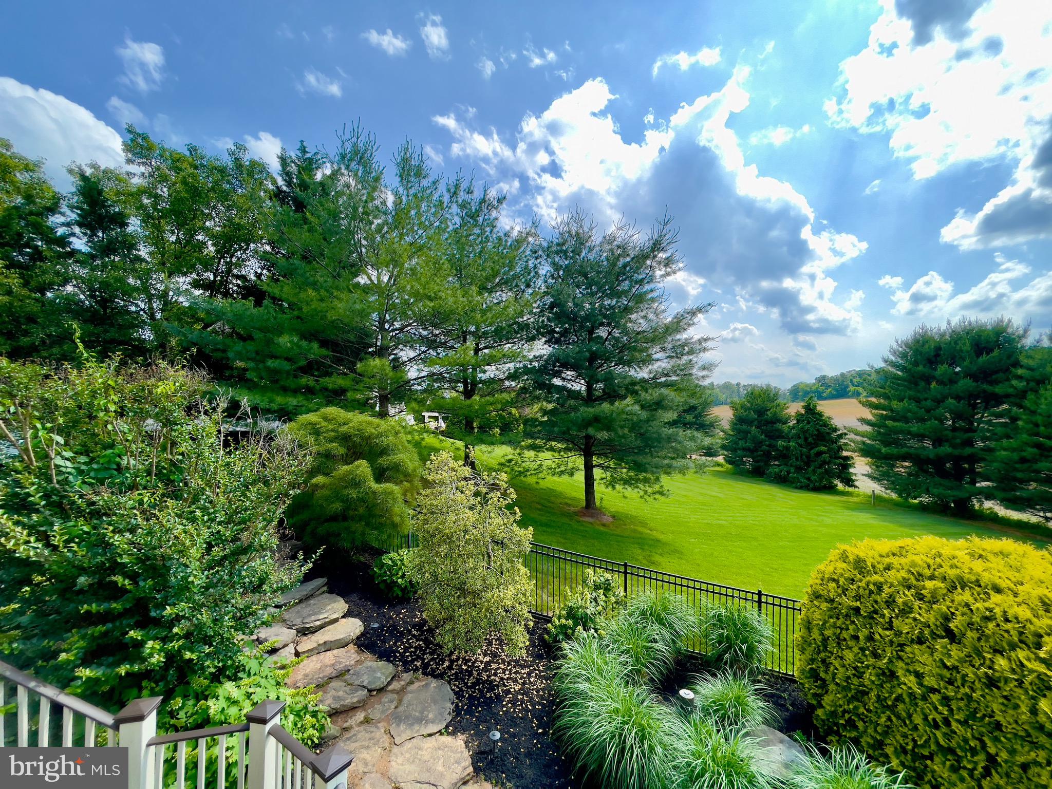 QUARTERFIELD - Residential