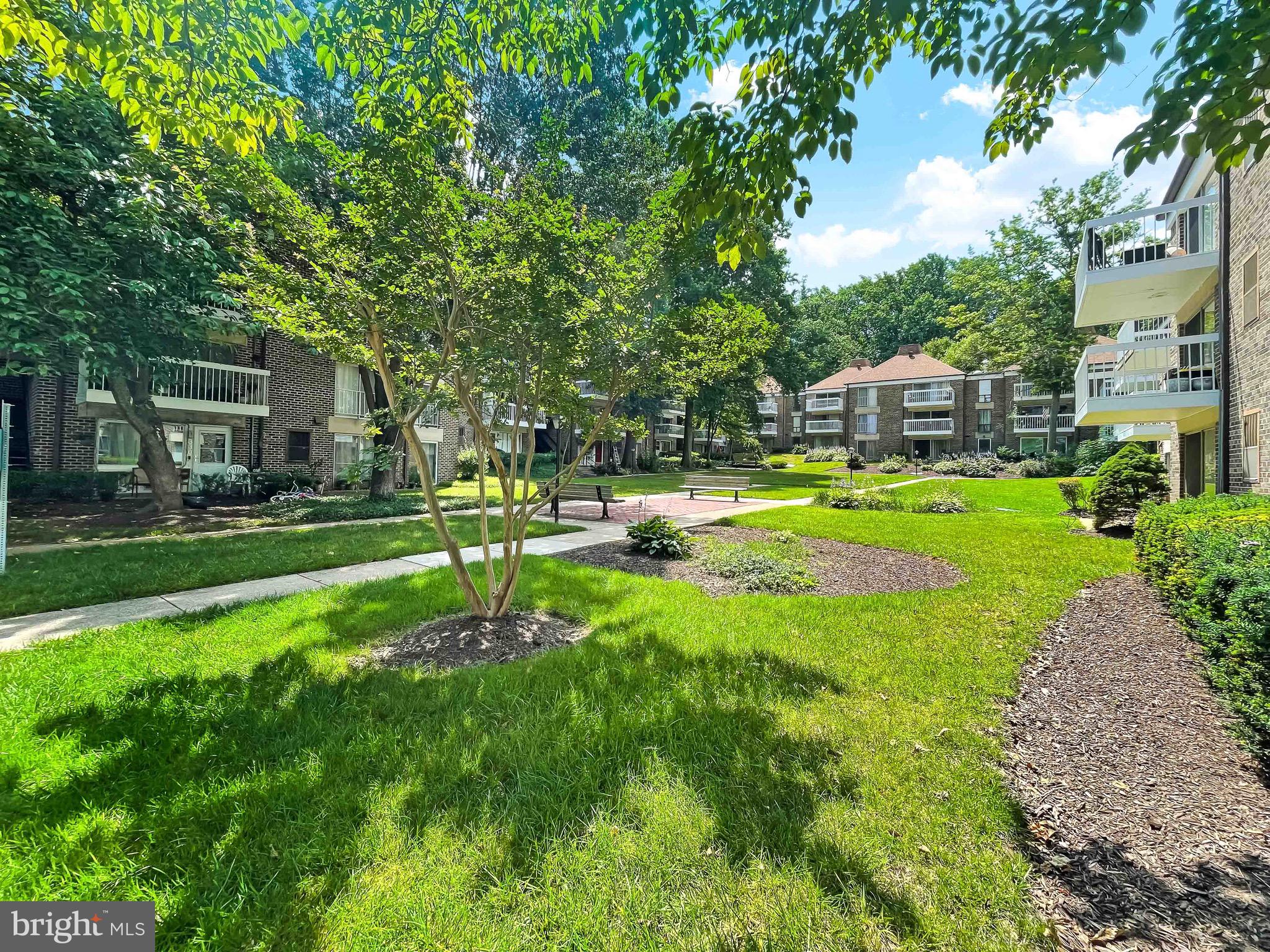 WESTCHESTER WEST - Residential