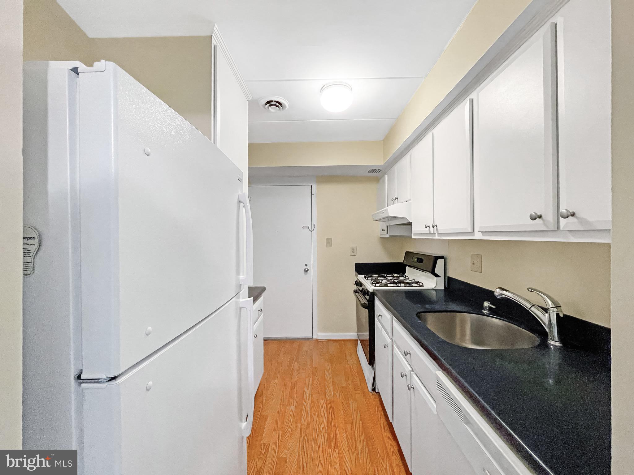 WESTCHESTER WEST - Residential