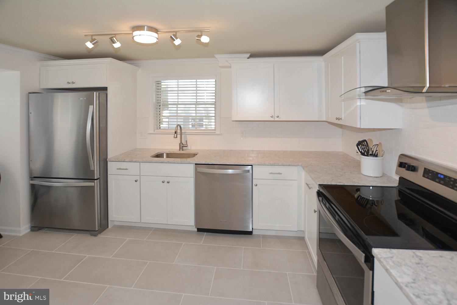 AMBERLEIGH - Residential