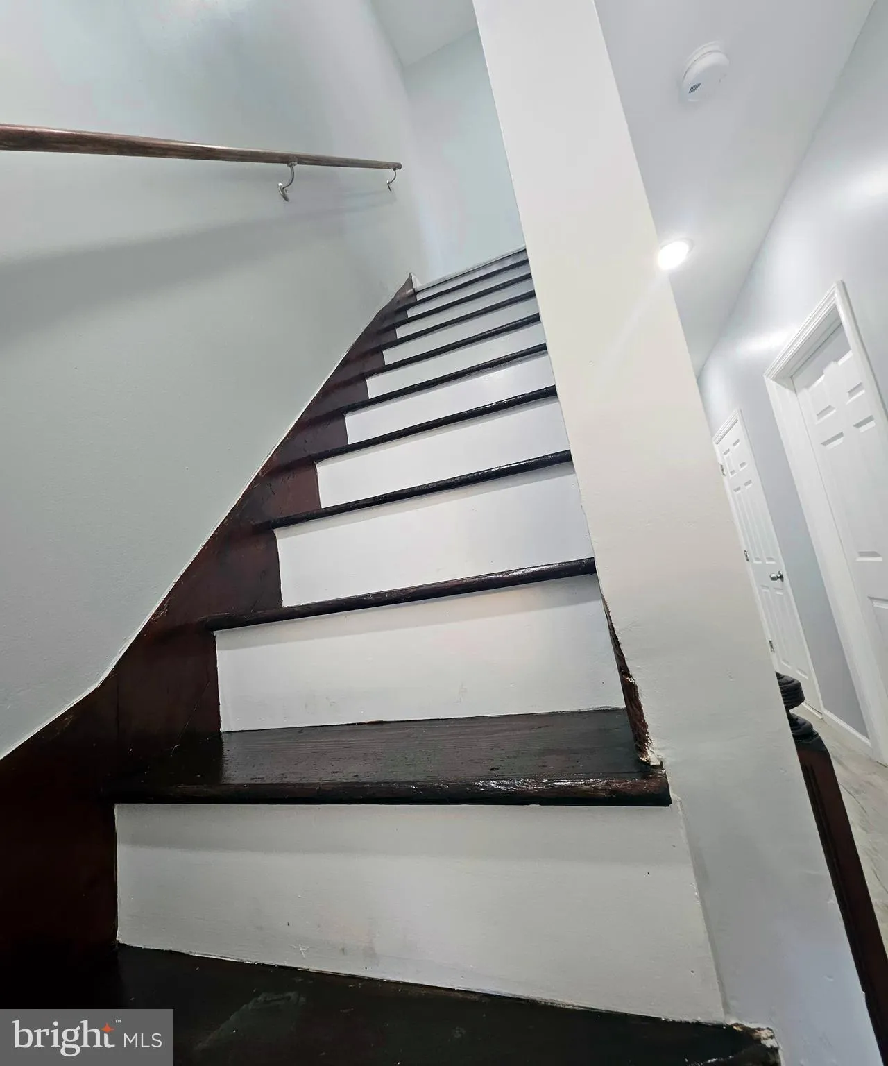 Burlington, New Jersey 08016, United States, 5 Bedrooms Bedrooms, ,2 BathroomsBathrooms,Residential,Active,198644