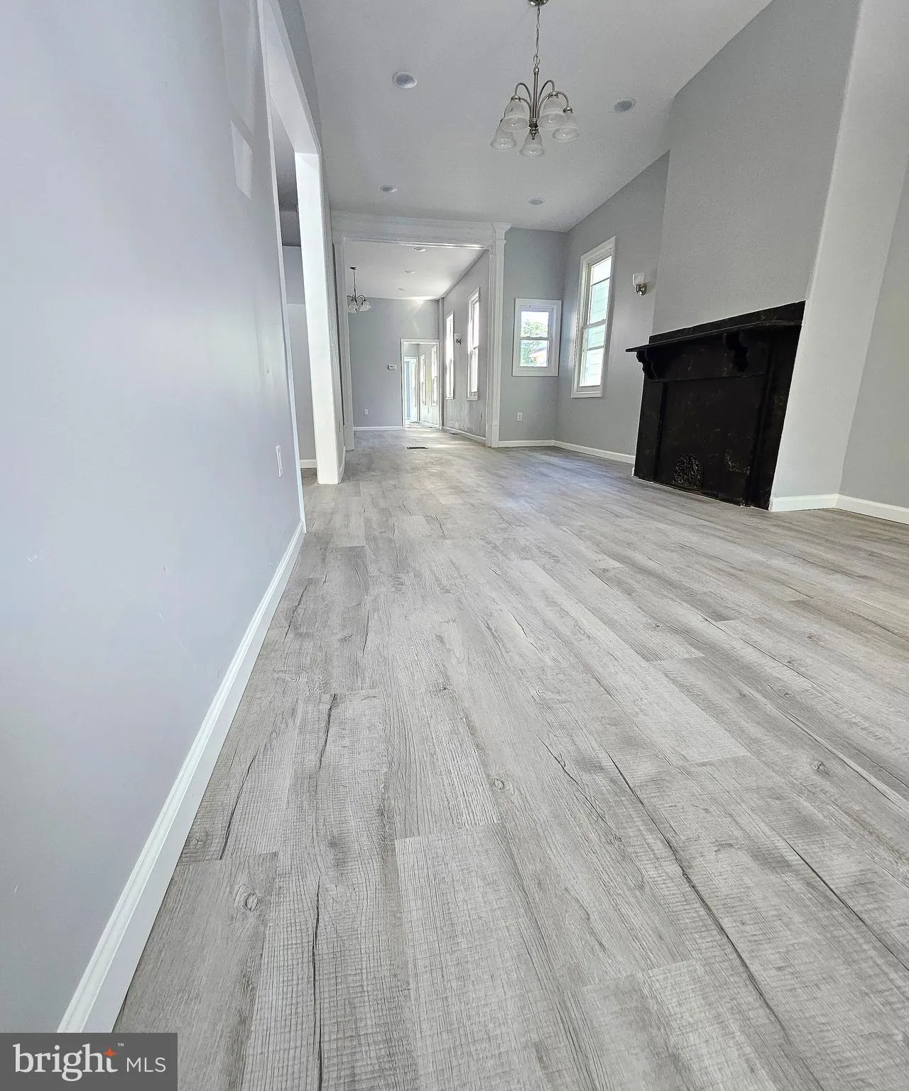 Burlington, New Jersey 08016, United States, 5 Bedrooms Bedrooms, ,2 BathroomsBathrooms,Residential,Active,198644