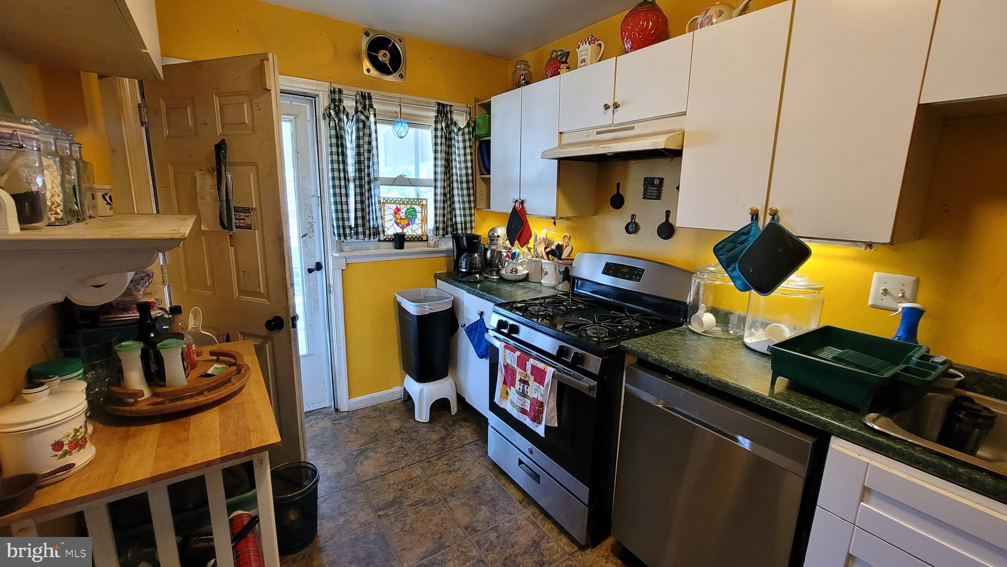 MAPLECREST - Residential